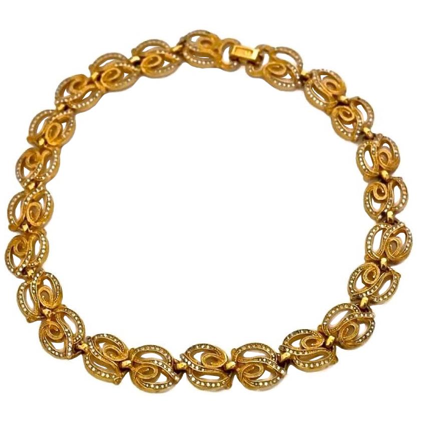 CHRISTIAN DIOR Diamond Yellow Gold Tulip Necklace at 1stDibs christian dior gold necklace