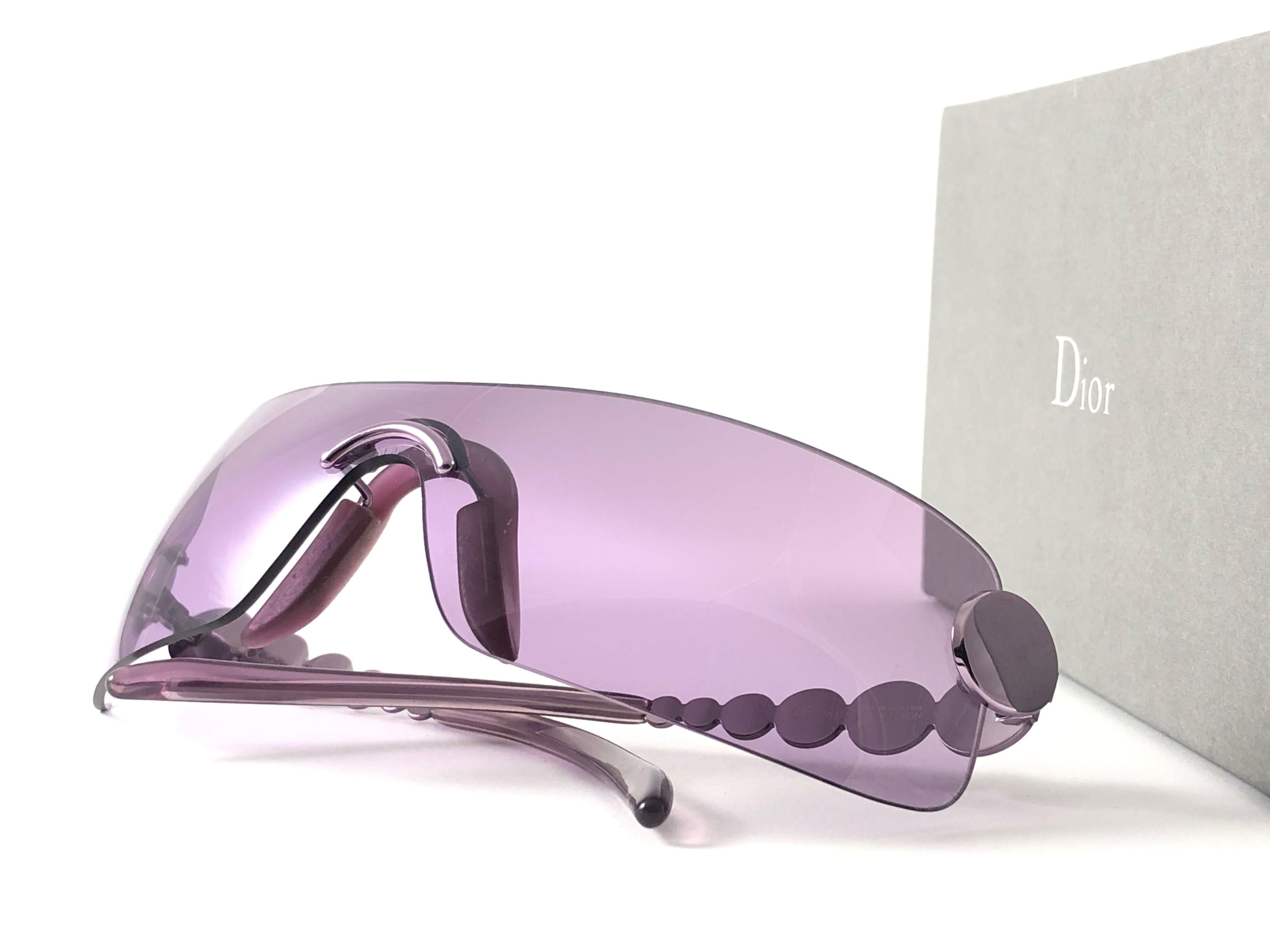 Vintage Christian Dior Ruthenium Purple Bubble Wrap Sunglasses Fall 2000 Y2K 2