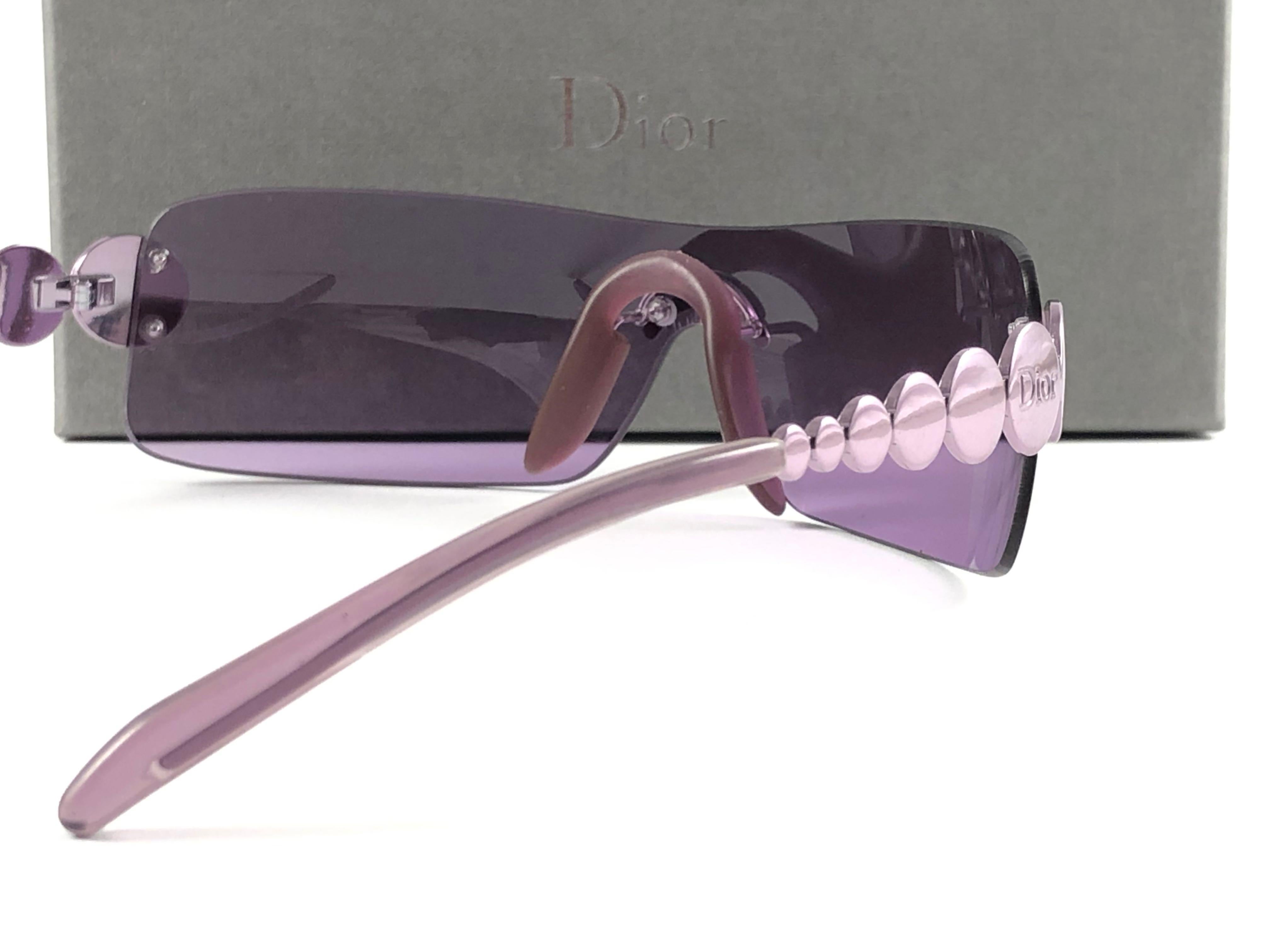 Women's or Men's Vintage Christian Dior Ruthenium Purple Bubble Wrap Sunglasses Fall 2000 Y2K