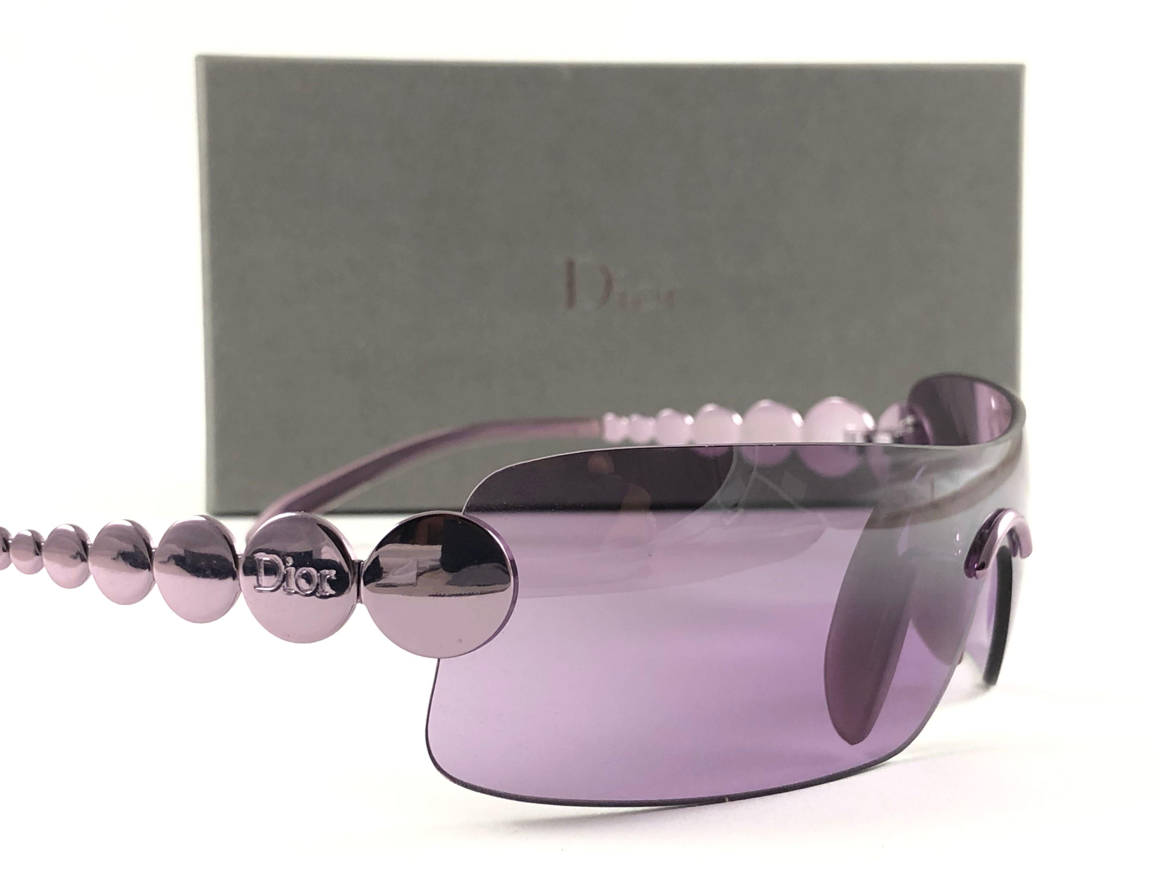 Vintage Christian Dior Ruthenium Purple Bubble Wrap Sunglasses Fall 2000 Y2K 1