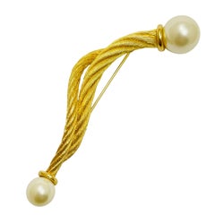 Vintage CHRISTIAN DIOR signed gold plated pearls designer runway brooch w box