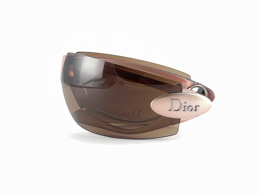 Christian Dior Summer 1 Fold Large Wrap Galliano Sunglasses des années 2000  L'AN 2000 Unisexe en vente