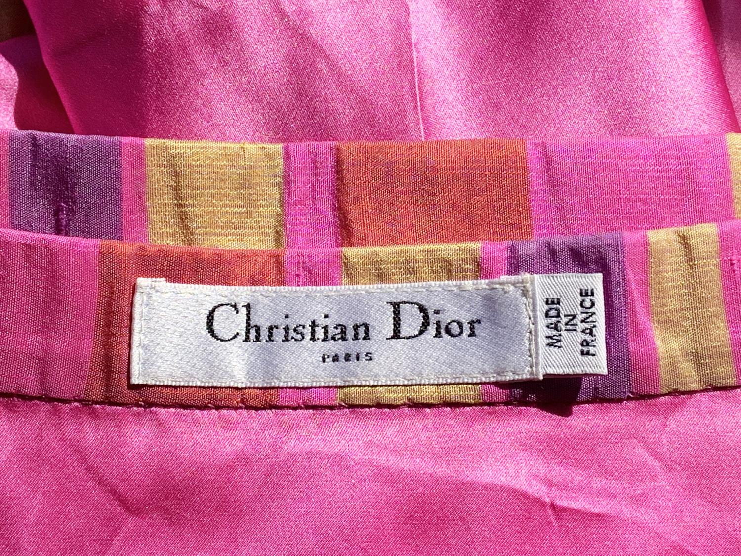 Vintage Christian Dior Taffeta Silk Layered Skirt Fr. size 42 - US 10 In Excellent Condition For Sale In Montgomery, TX
