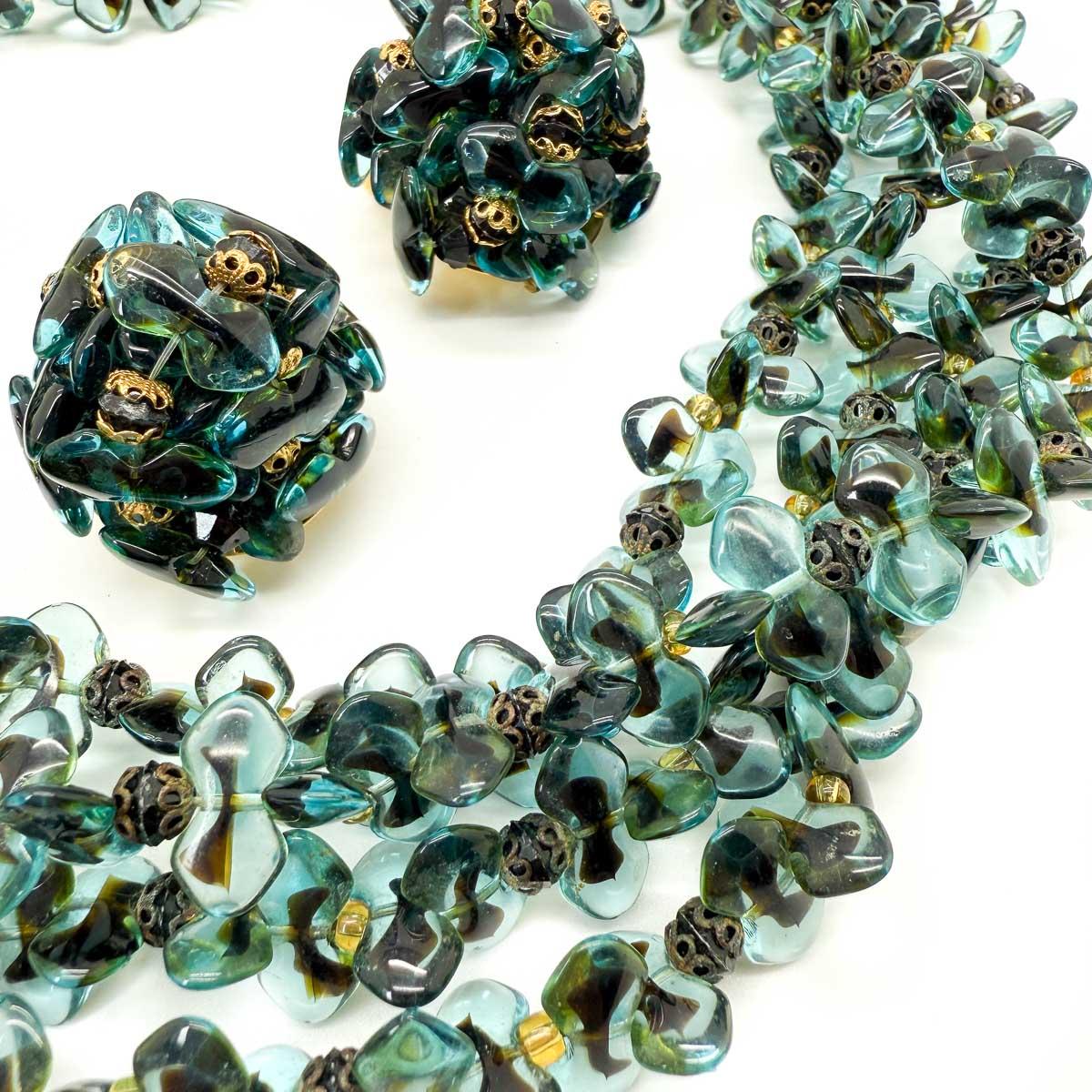 Vintage Christian Dior Teal Art Glass Necklace & Earring set 1967 In Good Condition For Sale In Wilmslow, GB