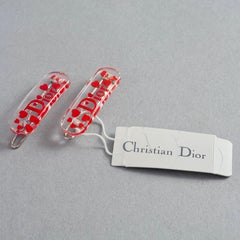 Coppia di fermagli per capelli vintage Christian Dior Y2K con cuore rosso in lucite