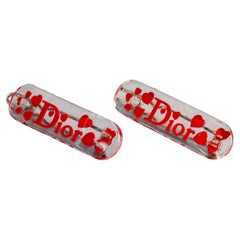 Coppia di fermagli per capelli vintage Christian Dior Y2K con cuore rosso in lucite