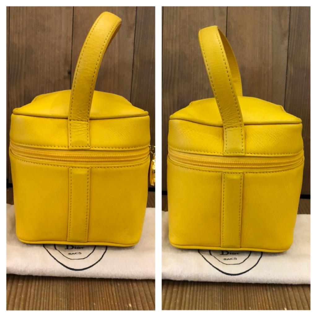 Vintage CHRISTIAN DIOR Yellow Leather Vanity Case Handbag For Sale 2