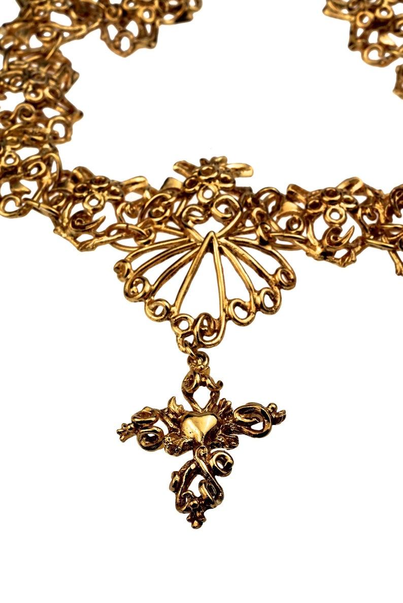 Vintage CHRISTIAN LACROIX Baroque Heart Link Cross Choker Necklace 4