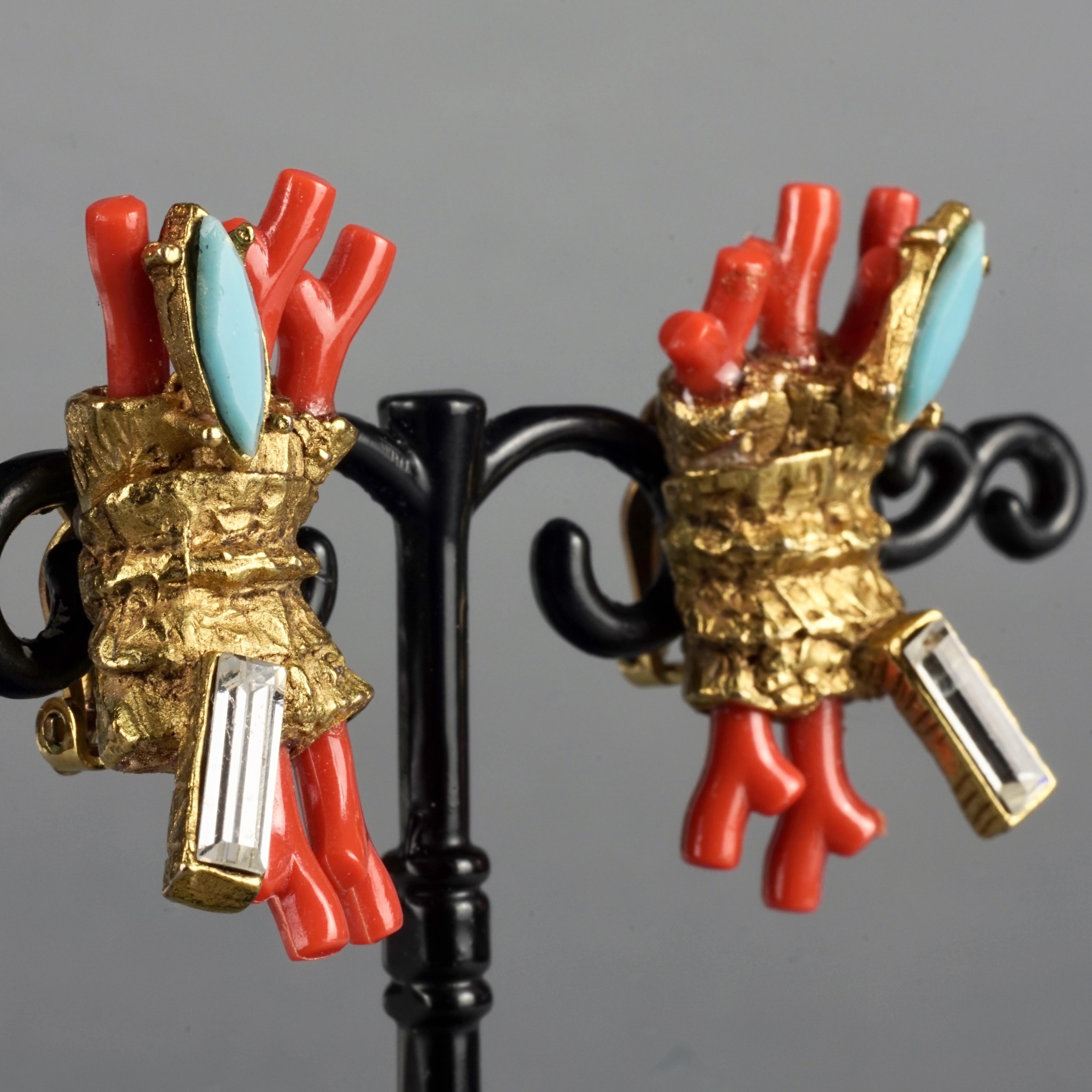 Vintage CHRISTIAN LACROIX Coral Turquoise Rhinestone Earrings In Fair Condition For Sale In Kingersheim, Alsace