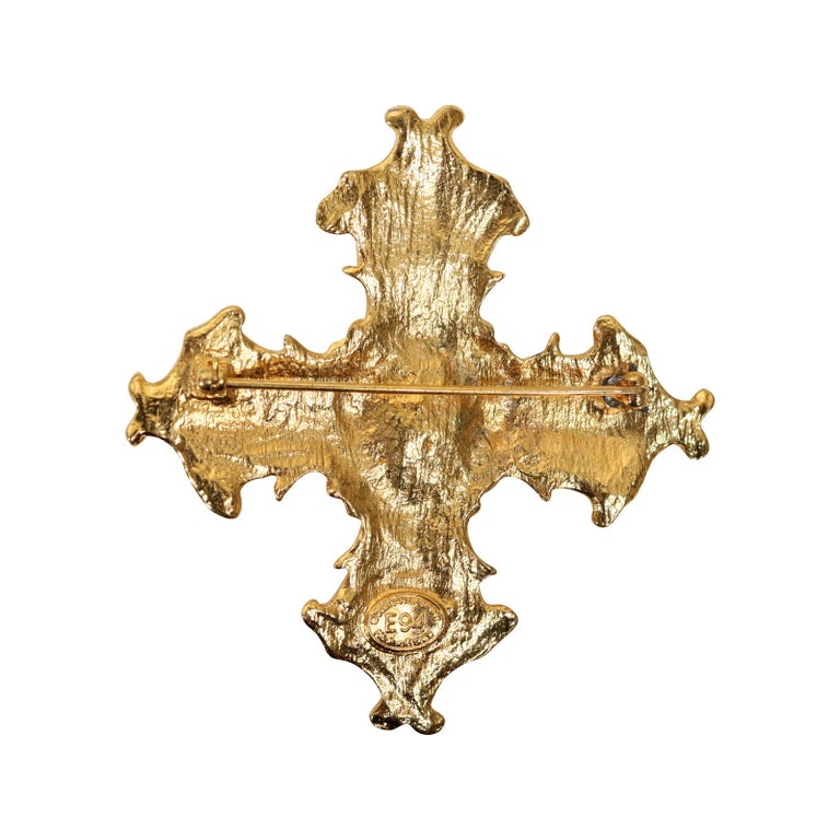 Vintage Christian Lacroix Enamel and Faux Pearl Cross Circa 1990s In Excellent Condition For Sale In New York, NY