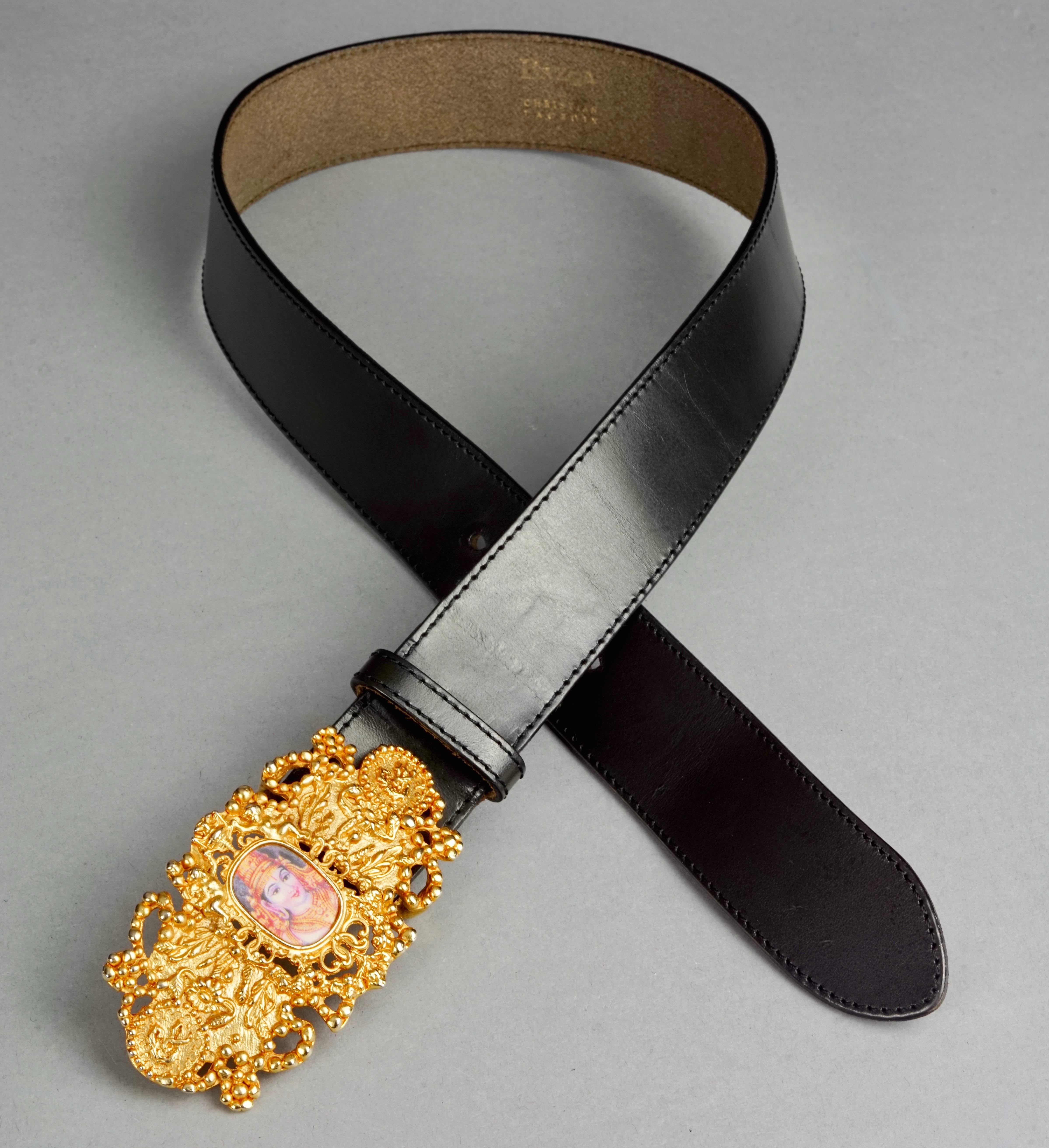 Vintage CHRISTIAN LACROIX Indian Maharani Profile Gilt Frame Buckle Belt In Good Condition For Sale In Kingersheim, Alsace