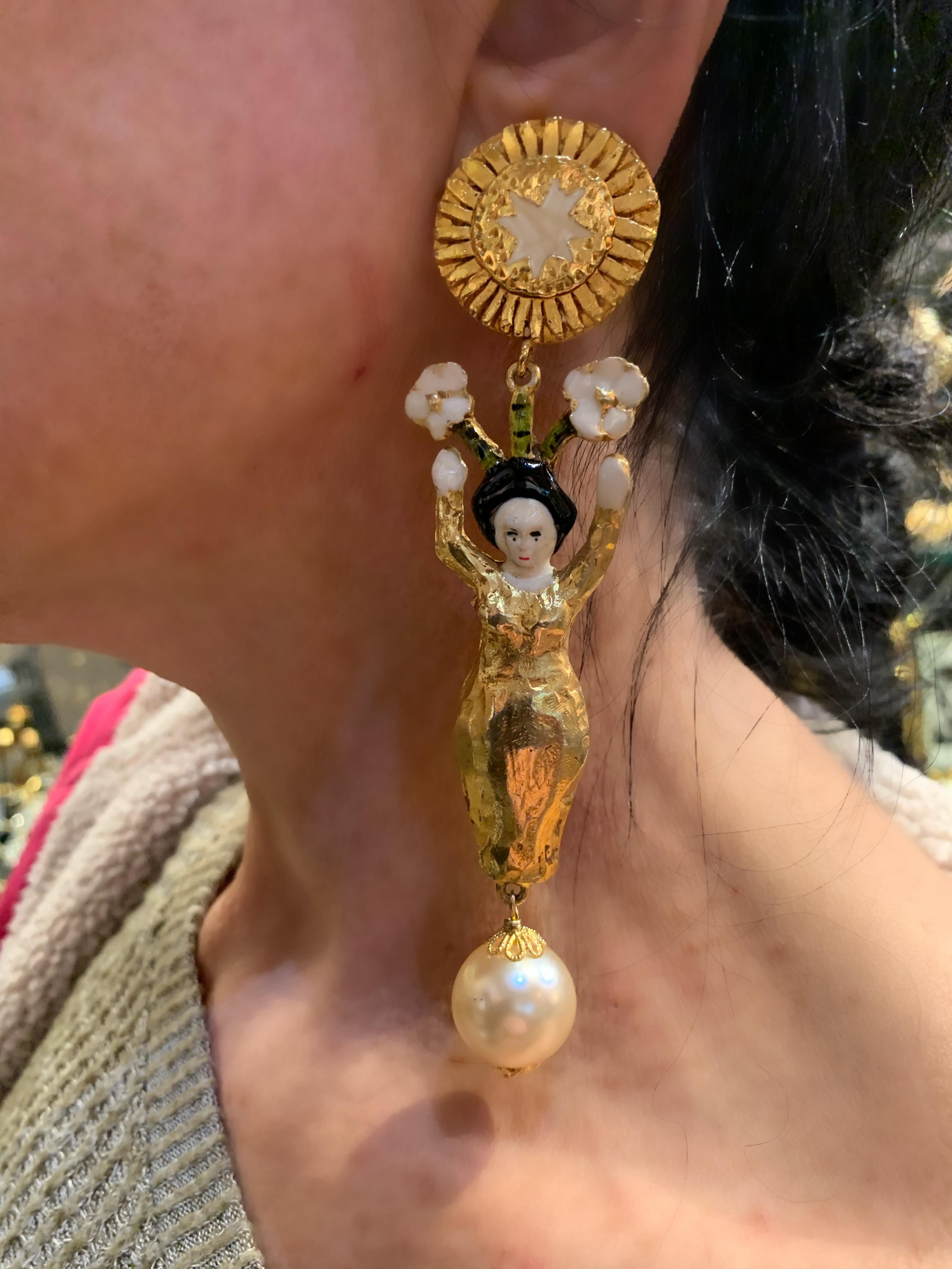 Vintage Christian Lacroix Japanese Geisha Statement Earrings 3