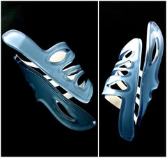 Breites Vintage CHRISTIAN LACROIX Space Age Futuristisches Plexiglas-Manschettenarmband