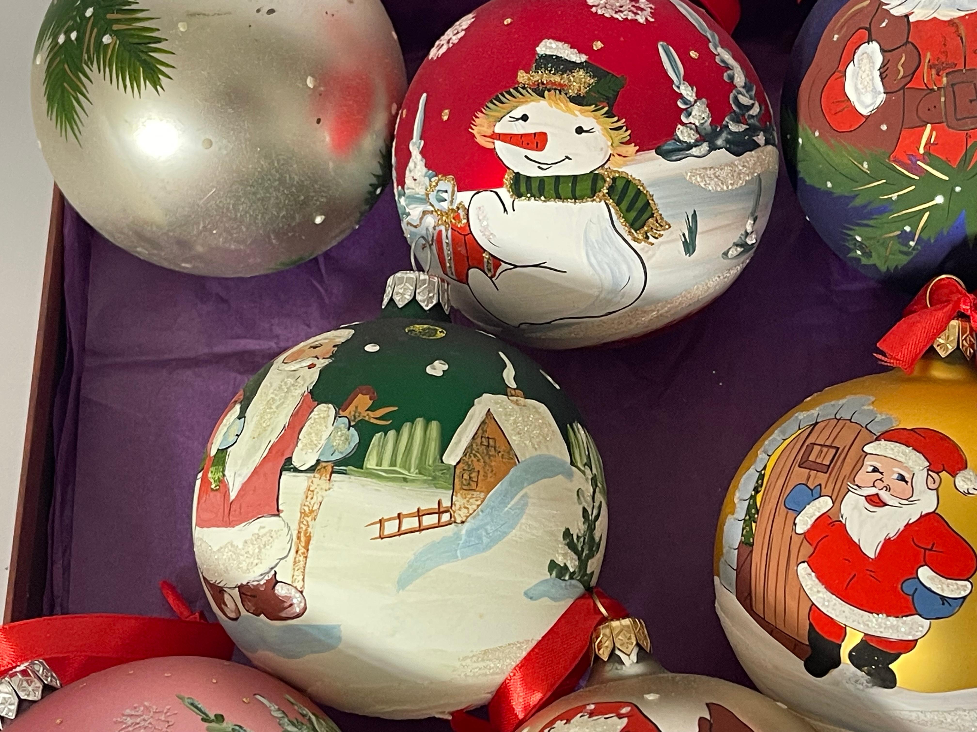 Vintage Christmas Large Blown Glass Handpainted Christmas Ornaments For Sale 3
