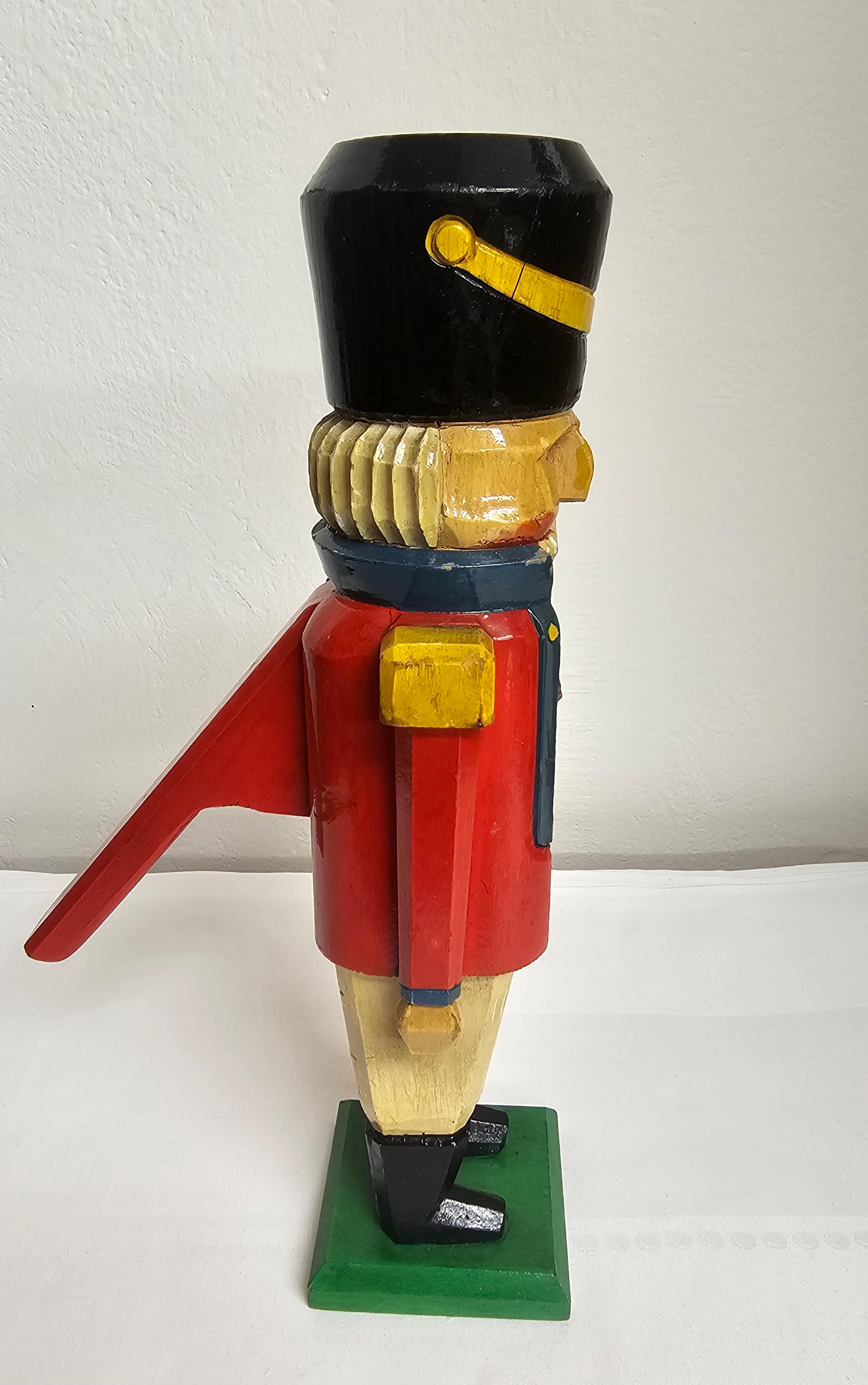 Arts and Crafts Vintage Christmas Nutcracker Figure Wood Erzgebirge Germany en vente