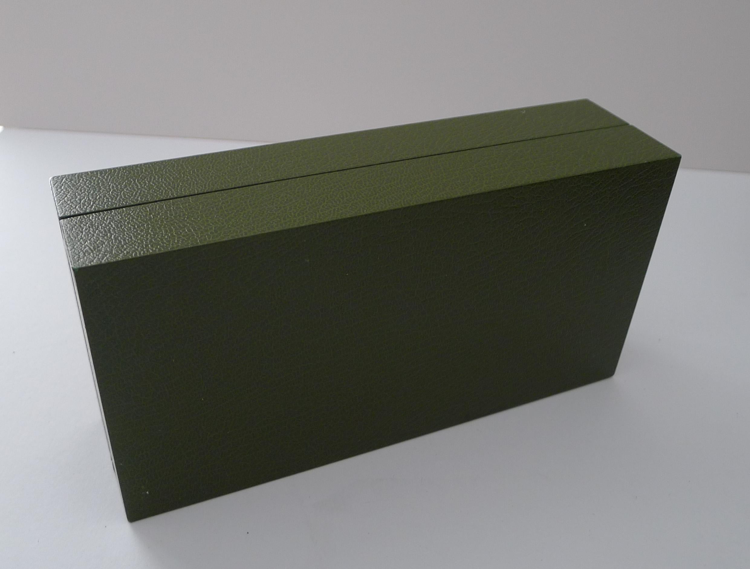 Sacacorchos y tapón Vintage Christofle Cased Folio Francés en venta