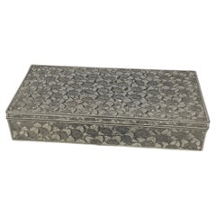 Caja decorativa vintage Christofle bañada en plata