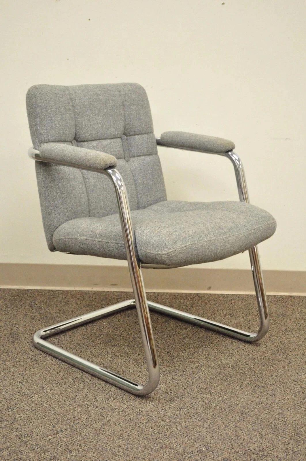 Vintage Chromcraft Mid Century Modern Tubular Chrome Cantilever Lounge Arm Chair en vente 5