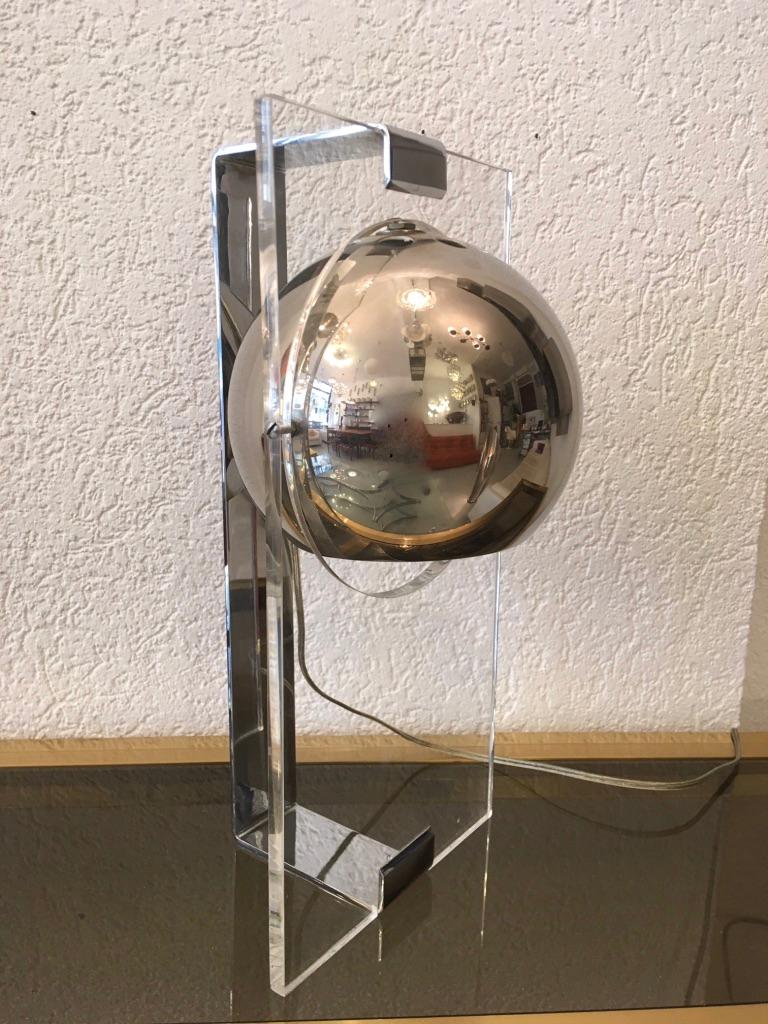 Vintage Chrome and Acrylic Eyeball Table Lamp, 1970s For Sale 7