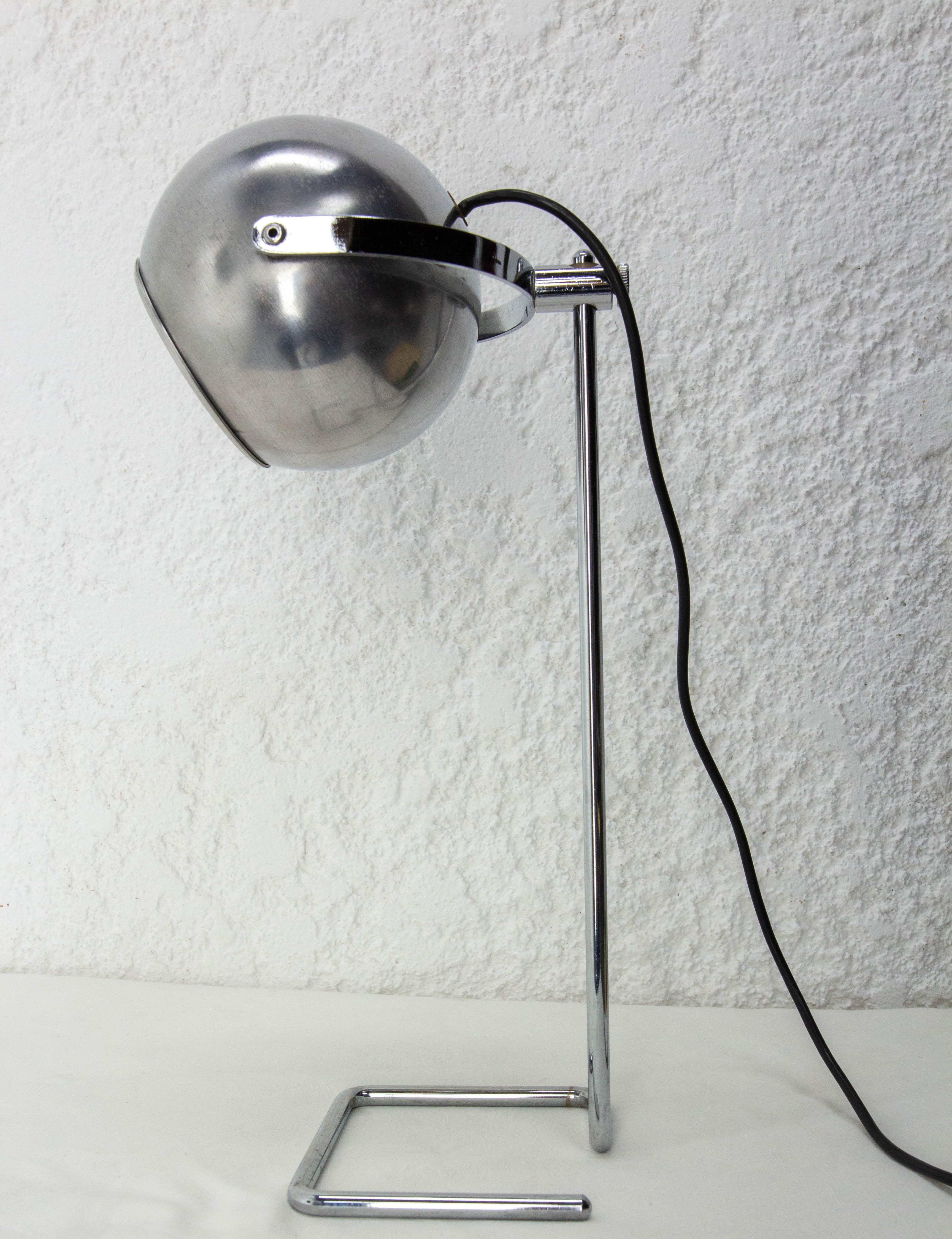 Vintage Chrome Adjustable Table Lamp, circa 1950 For Sale 4
