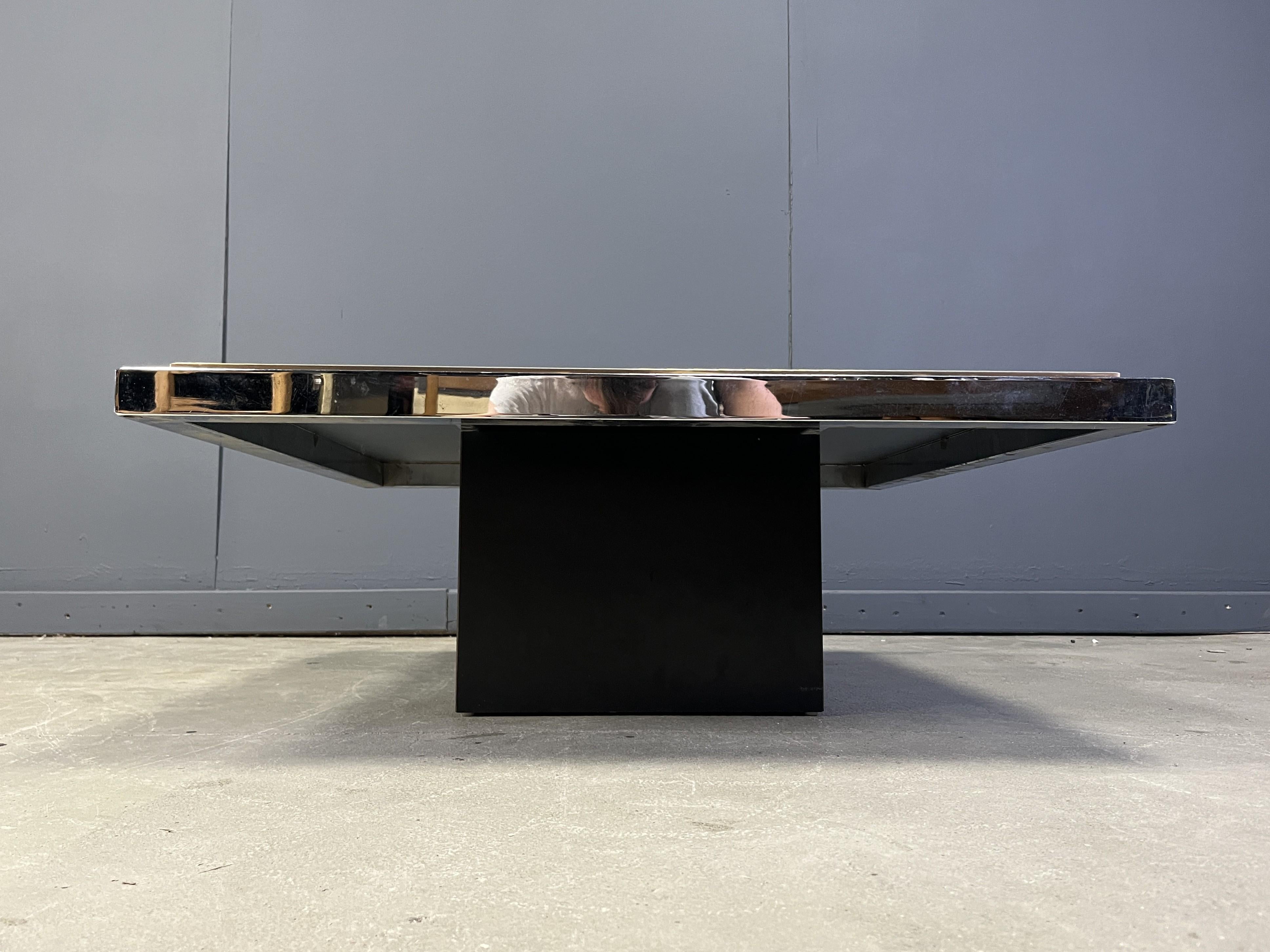 Table basse vintage en chrome et laiton, 1970 en vente 1