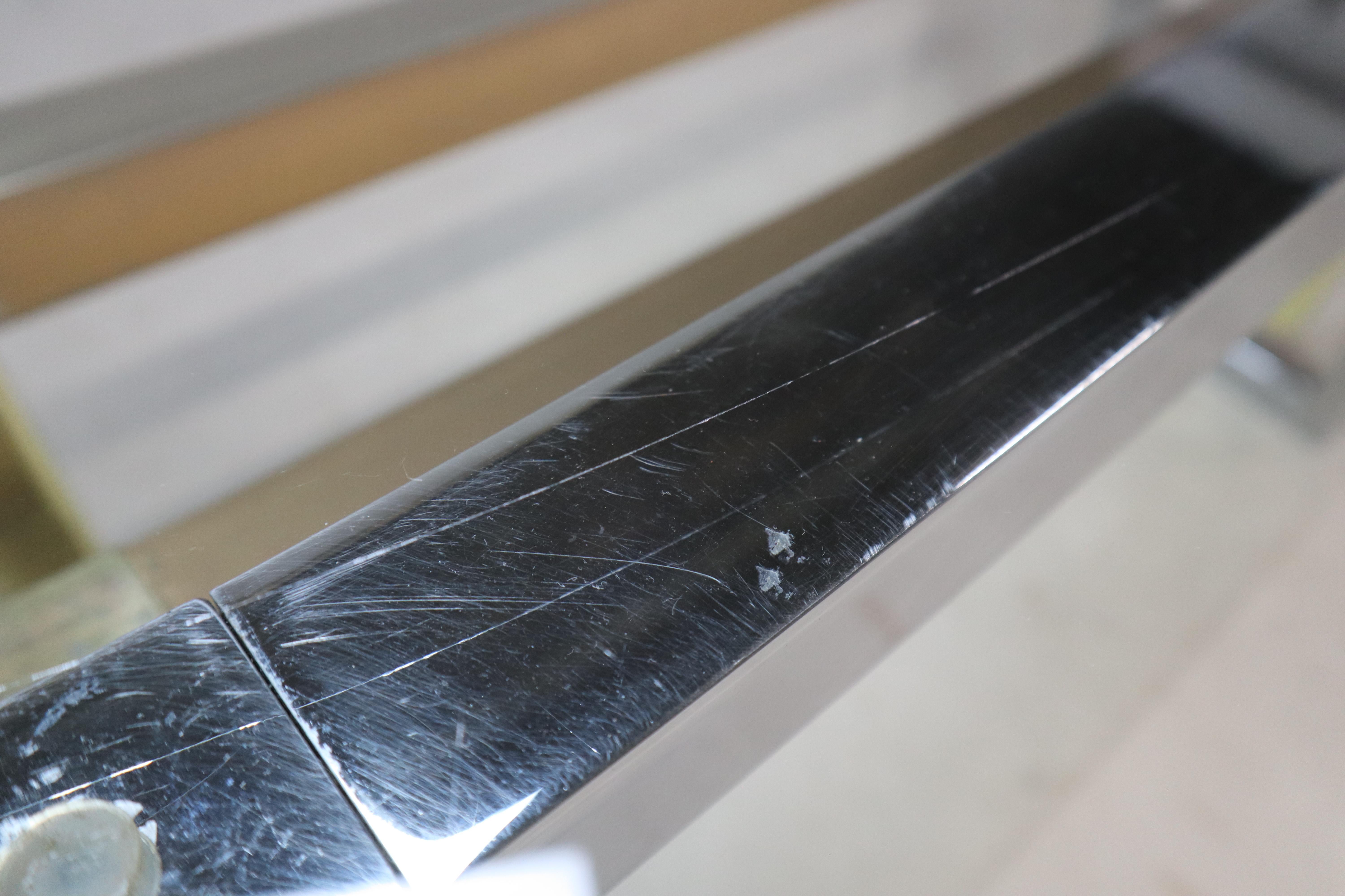 Table de salle à manger vintage en chrome et laiton par Zevi, Italie, années 1970 Bon état - En vente à Langemark-Poelkapelle, BE