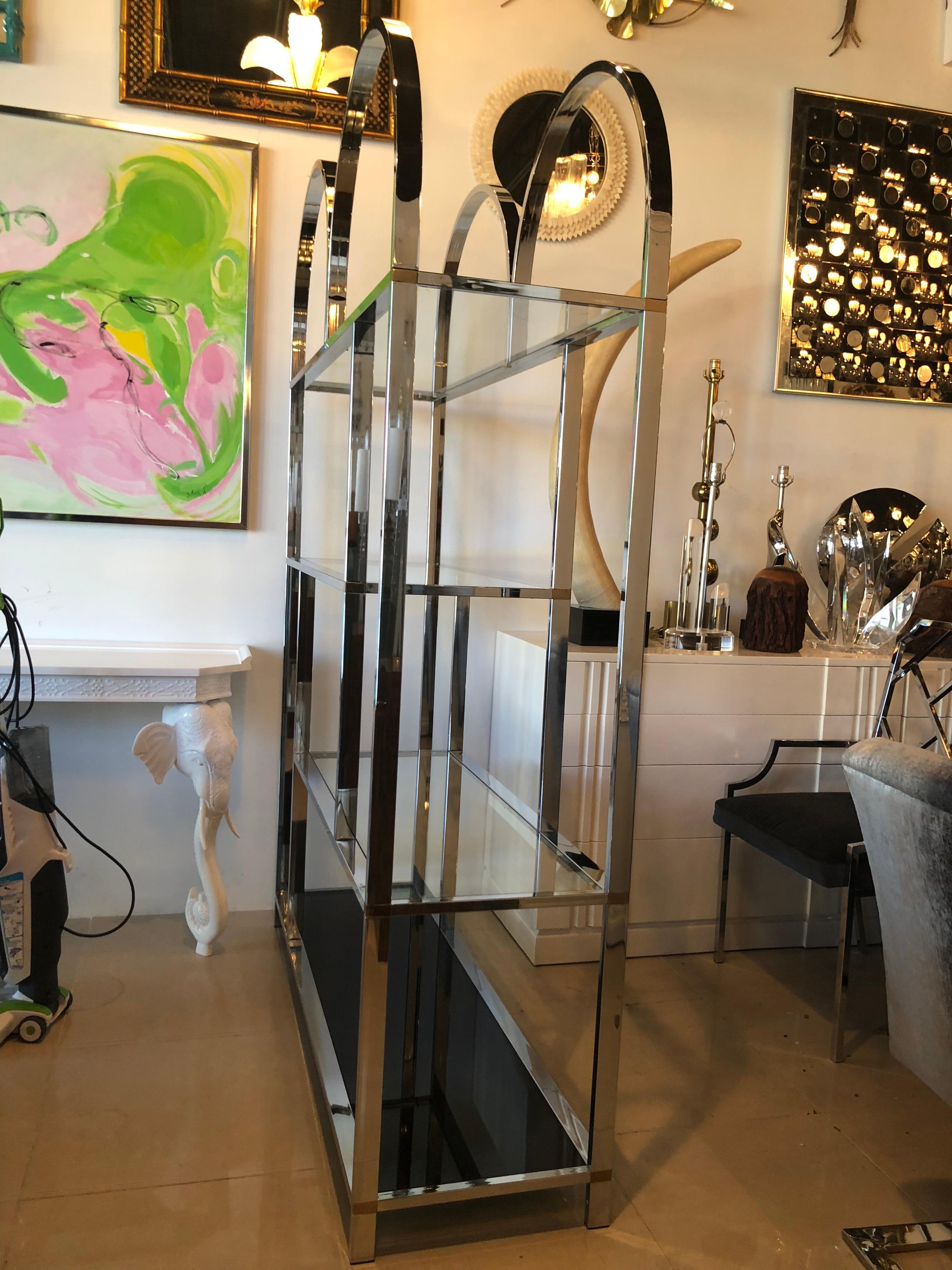 Vintage Chrome and Brass Etagere Arched Glass Display Shelf Shelves In Good Condition For Sale In West Palm Beach, FL