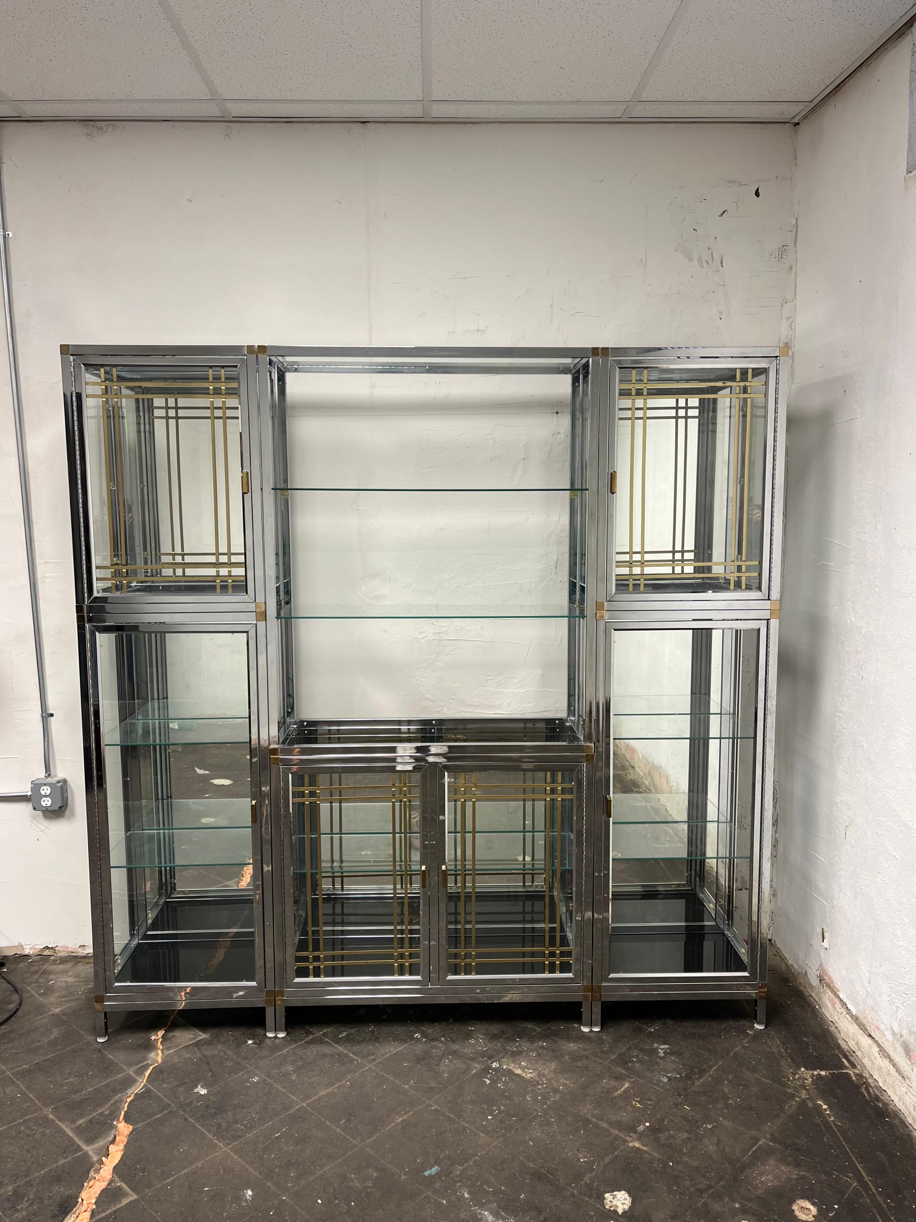20th Century Vintage Modular Chrome and Brass Modular Display Case For Sale
