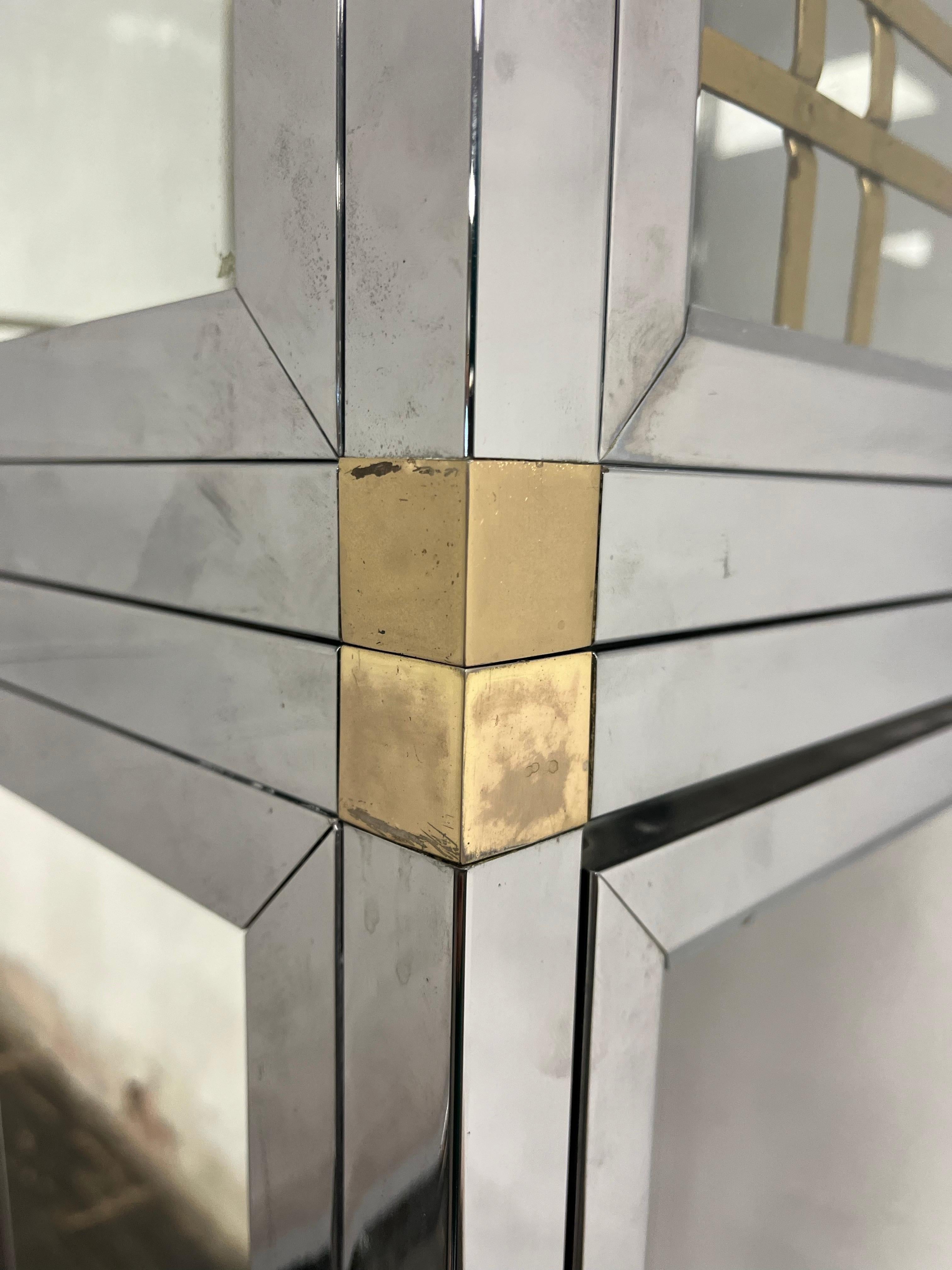 Vintage Modular Chrome and Brass Modular Display Case For Sale 3