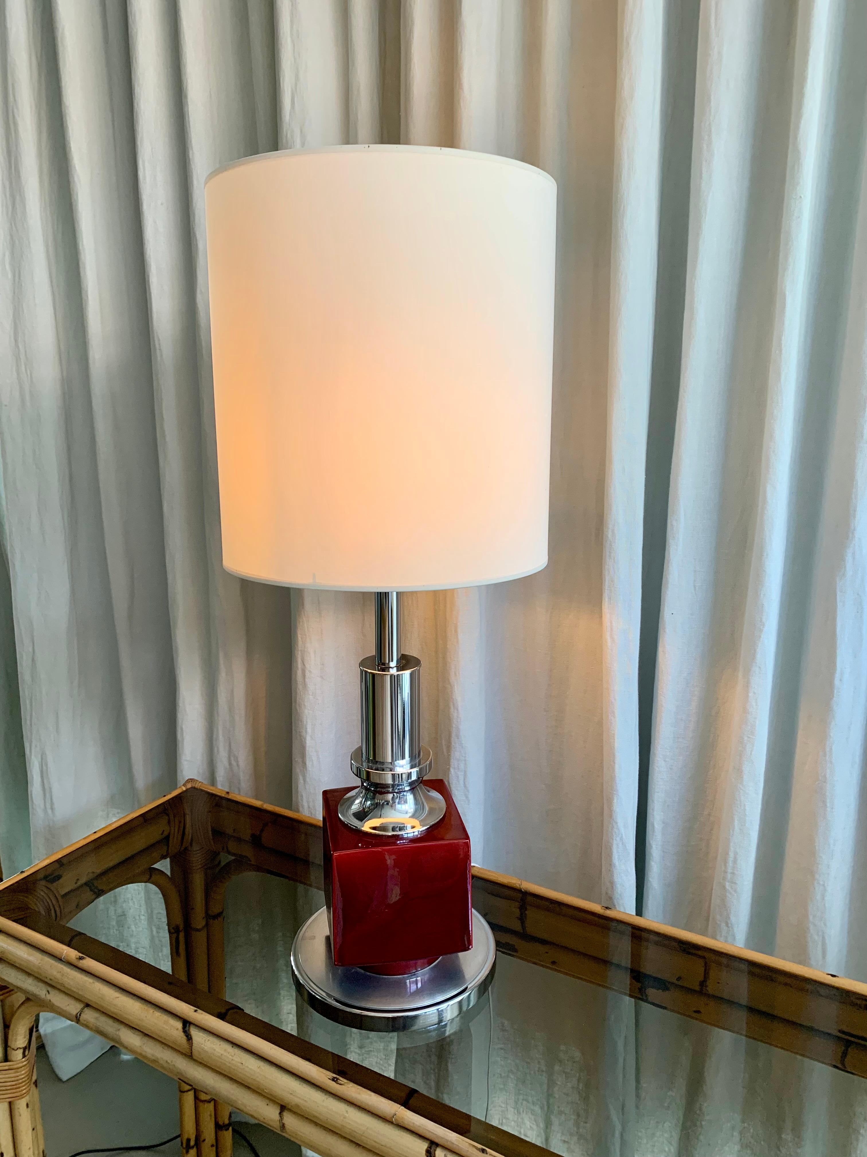 italien Lampe de bureau vintage en chrome et céramique en vente
