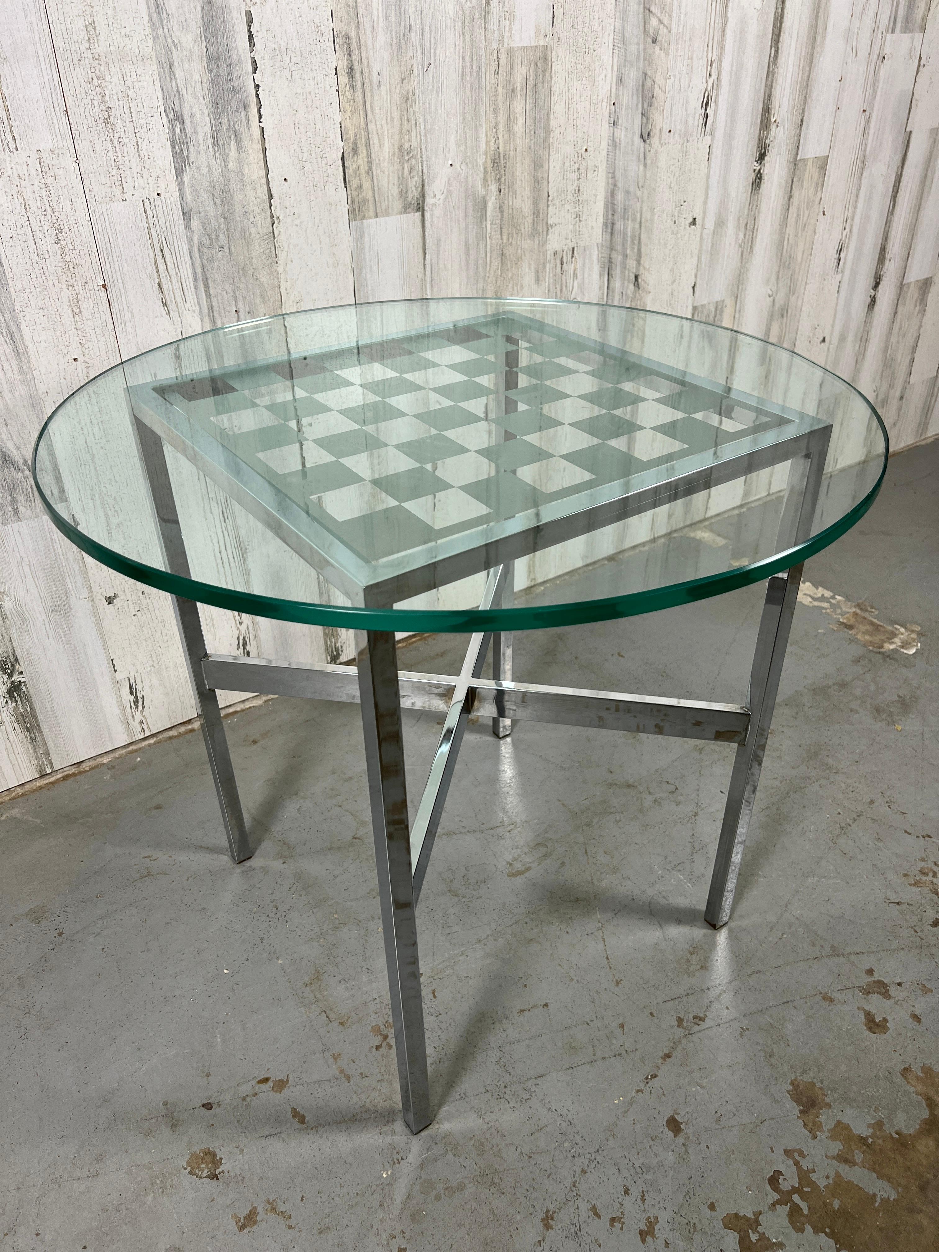 Moderne Table de jeu vintage en chrome et verre en vente