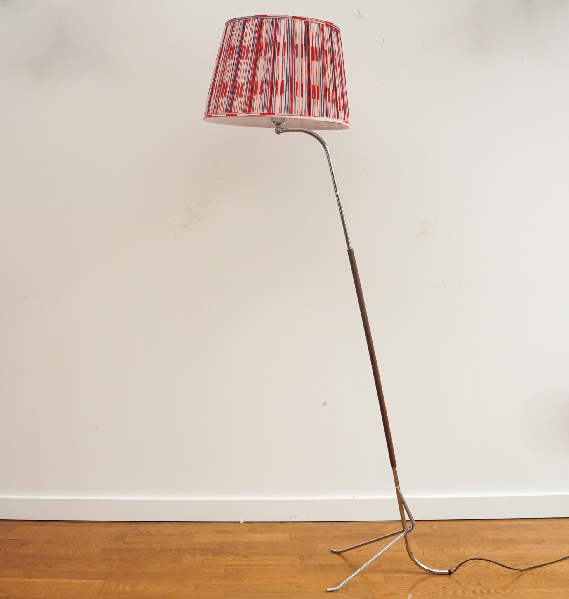 Vintage Chrome and Leather Floor Lamp with Tripod Base 2