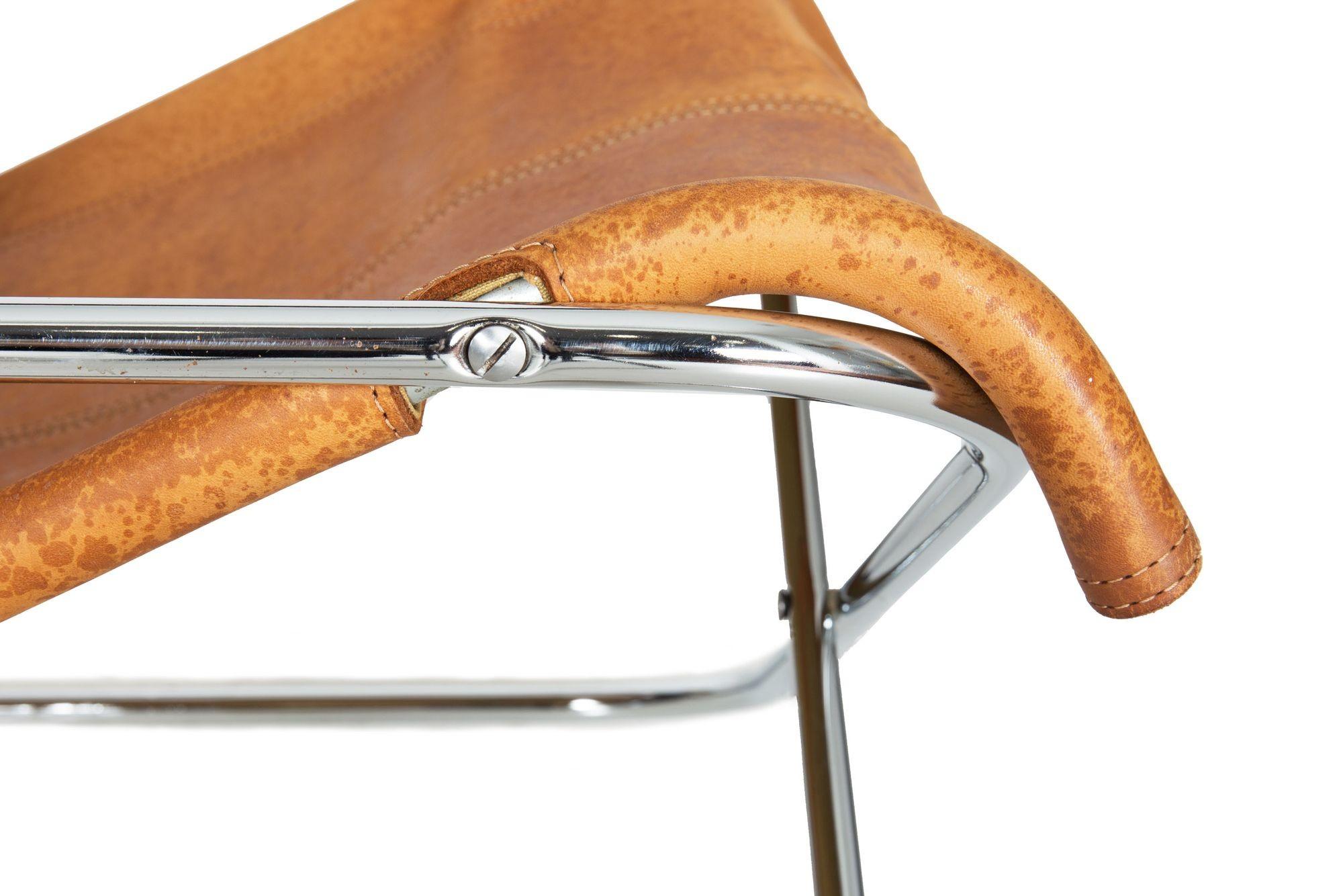 Chaise pliante Ny en acier tubulaire chromée et cuir de Takeshi Nii en vente 3