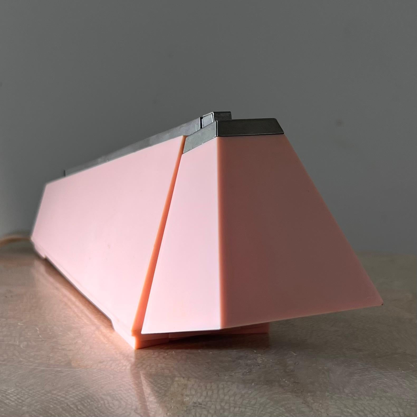 Lampette lampe de bureau vintage chromée et rose par Koch, 1964 en vente 10