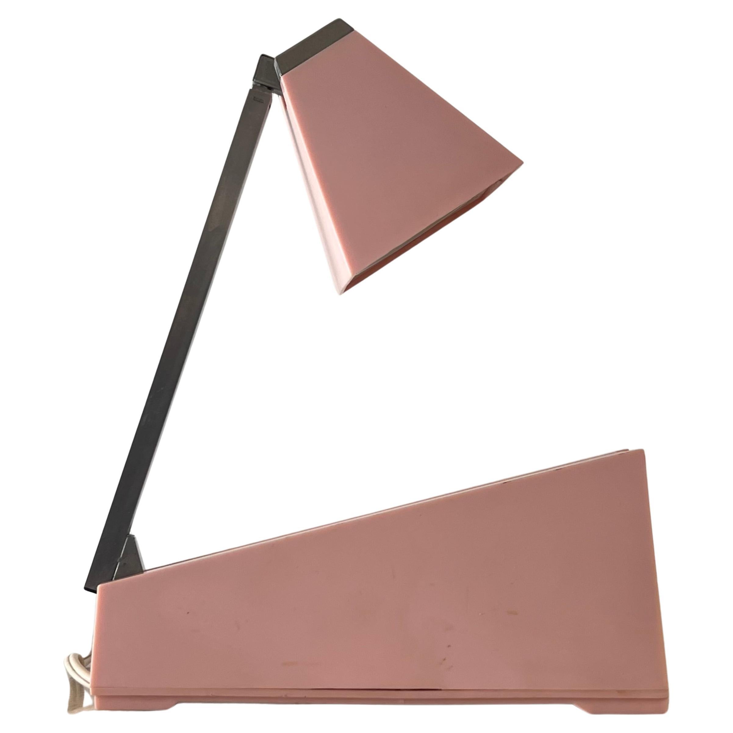 Lampette lampe de bureau vintage chromée et rose par Koch, 1964 en vente