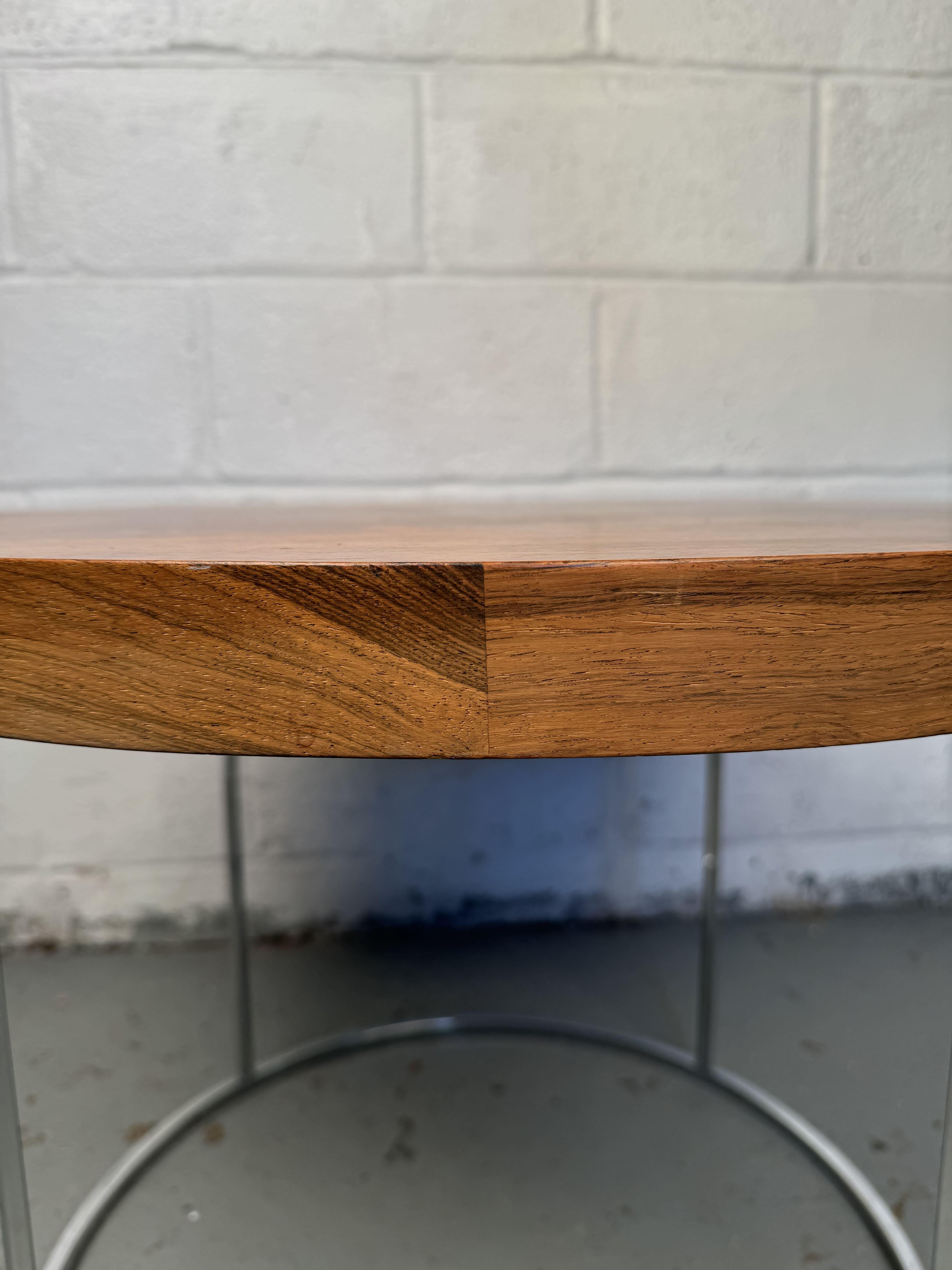 Vintage Chrom und Wood Beistelltisch (Metall) im Angebot