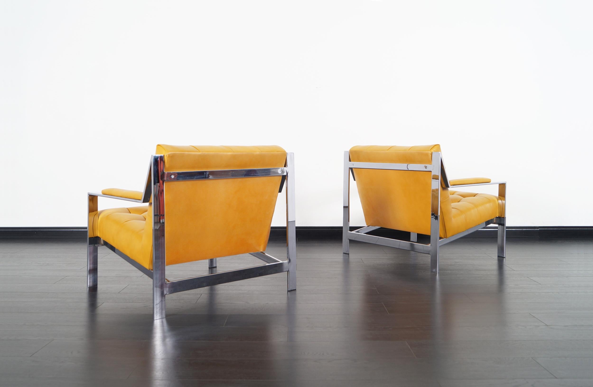 Vintage Chrome and Leather Biscuit Tufted Lounge Chairs by Cy Mann im Zustand „Hervorragend“ in North Hollywood, CA