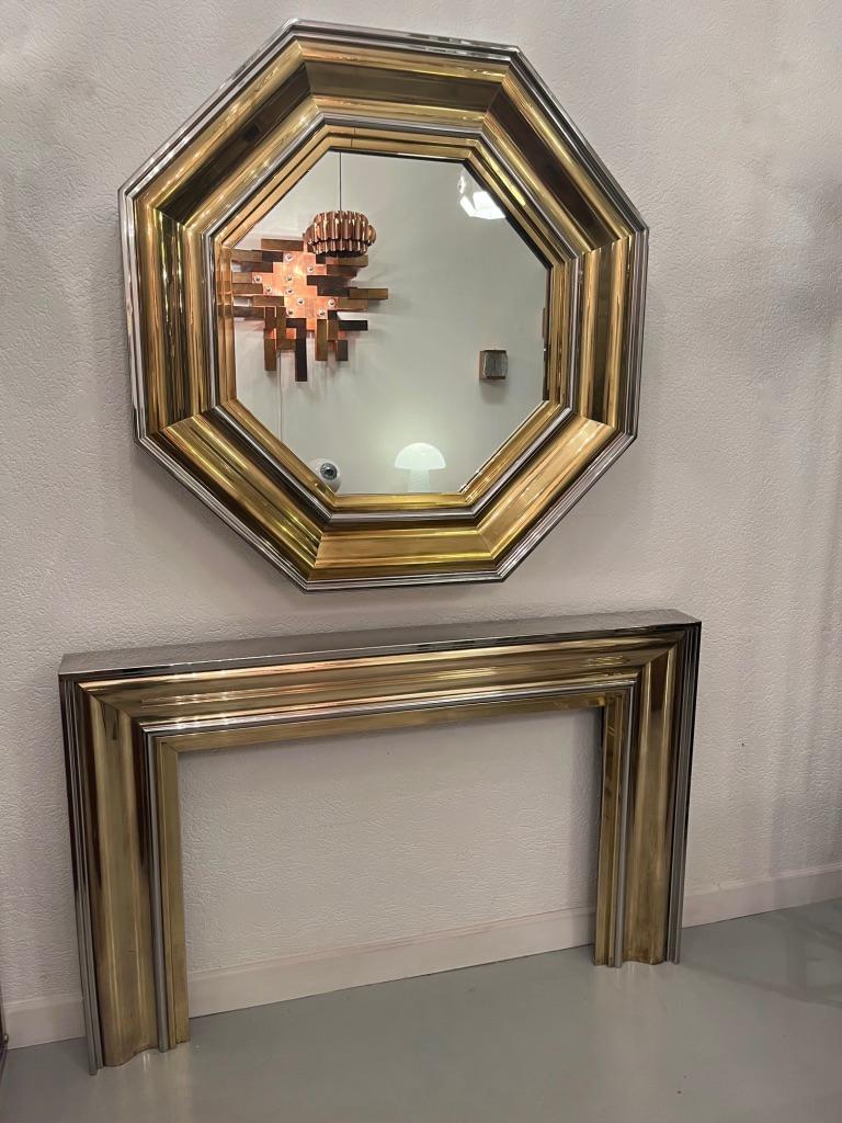 Stunning set of wall octagonal mirror and matching fireplace in chrome steel and brass by Sandro Petti, Italy ca. 1970s
Fireplace : L 142 x H 91 x D 12 cm
Mirror : 108 x 108 cm
Both beautiful condition
Fireplace comes with original tempered