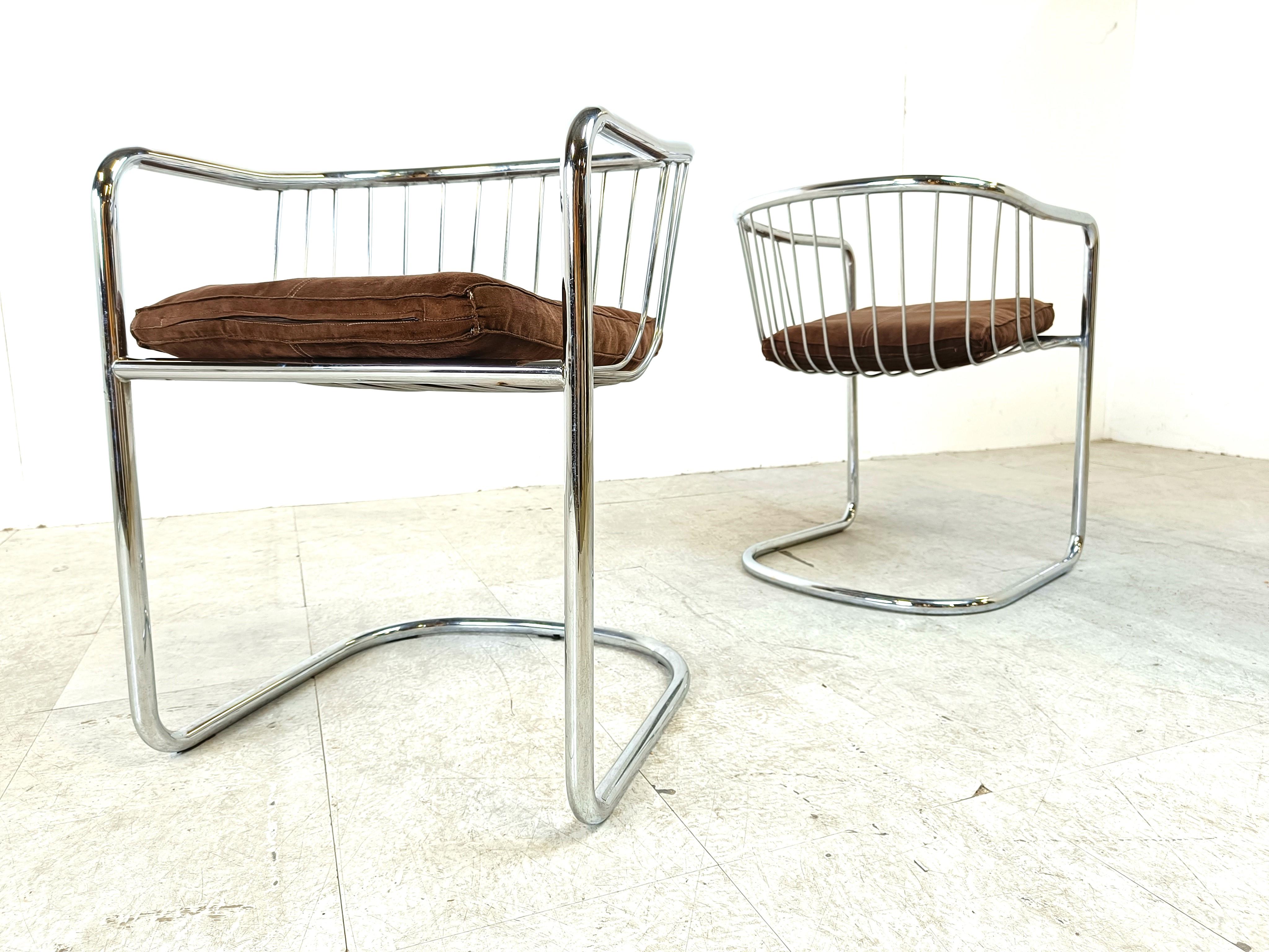 Vintage chrome cantilever dining chairs, 1970s 1