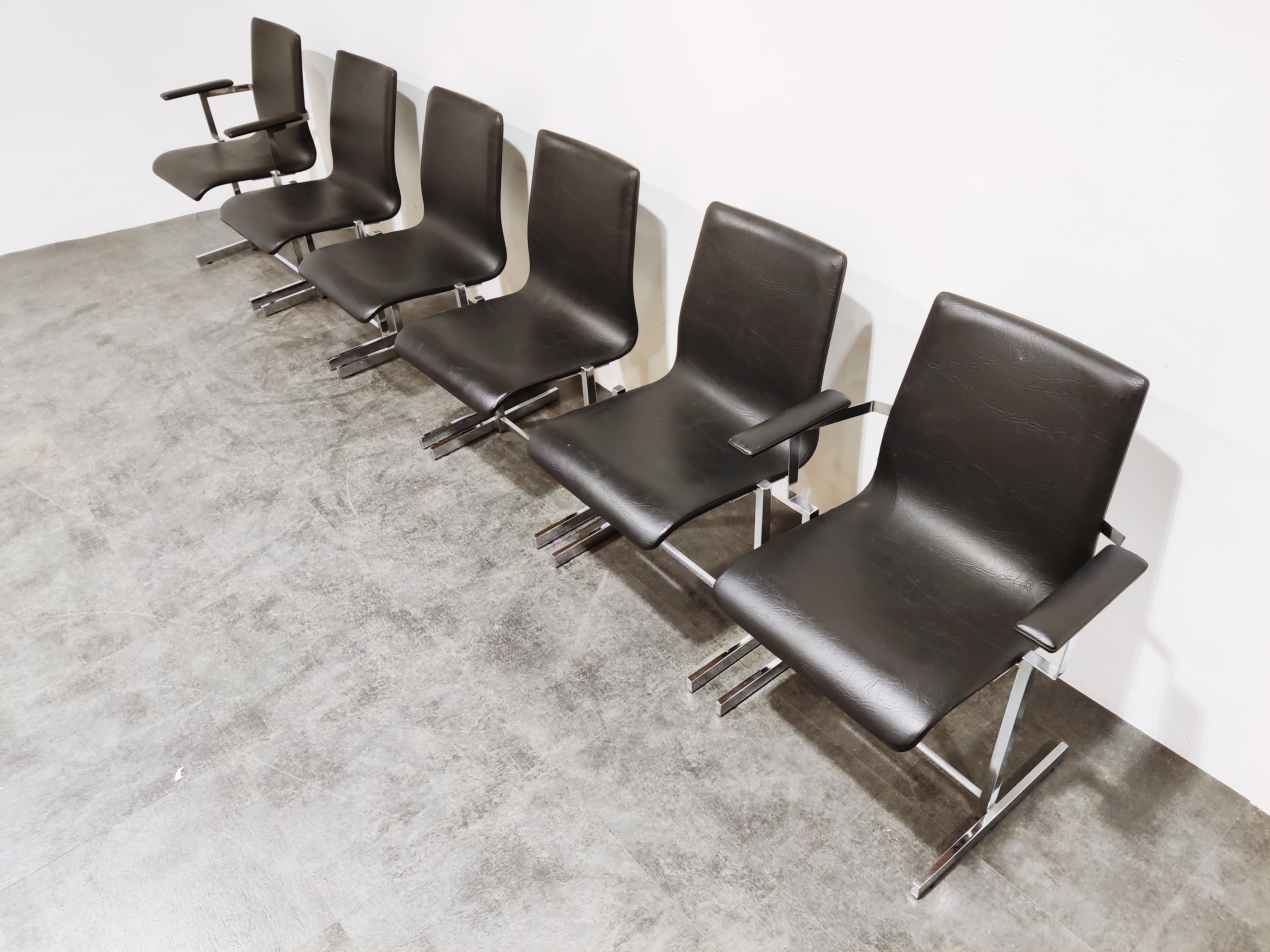 Chaises de salle à manger chromées vintage, 1970 Bon état - En vente à Leuven, Vlaams Gewest