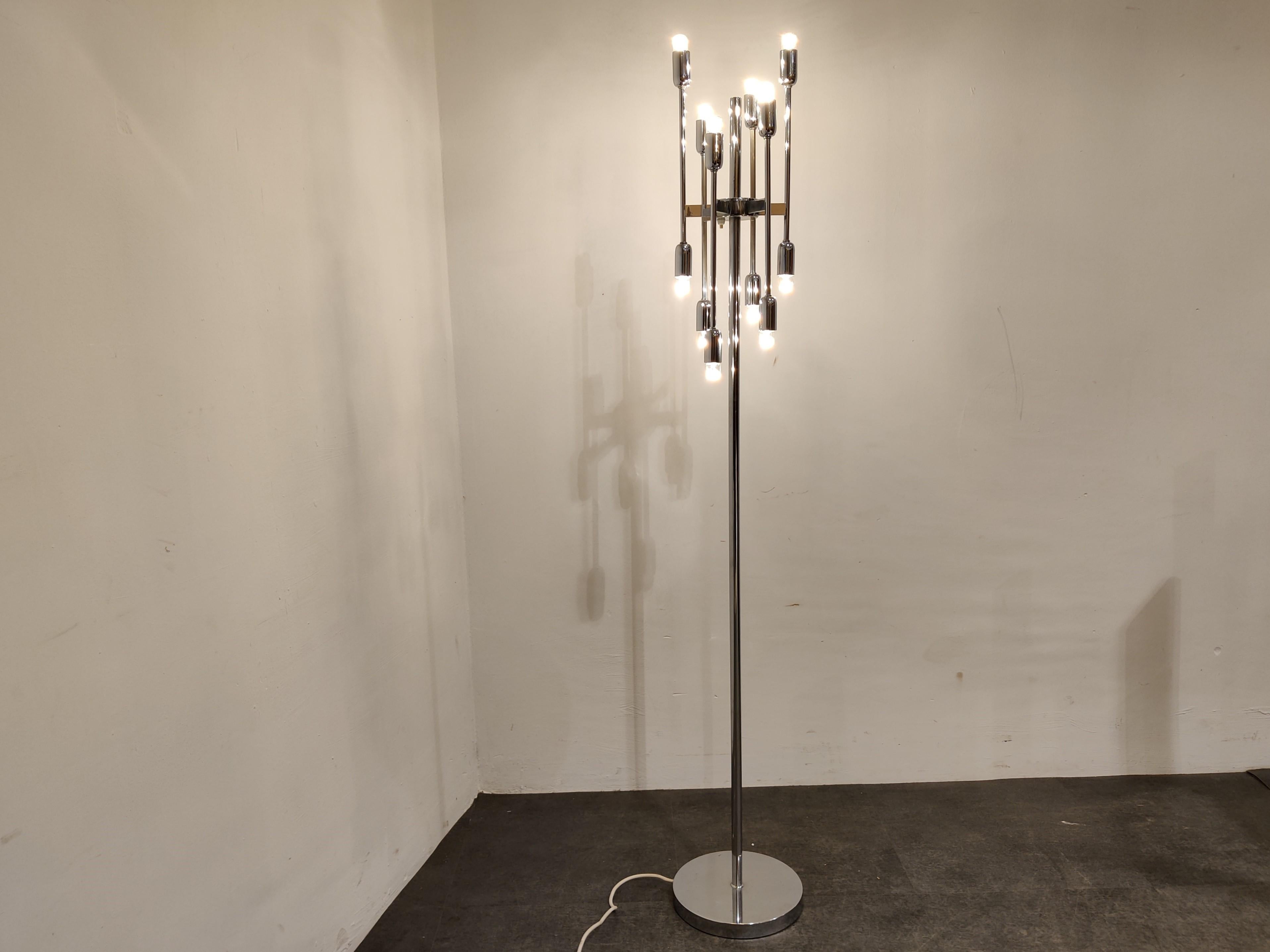 Vintage Chrome Floor Lamp, 1970s In Good Condition For Sale In HEVERLEE, BE