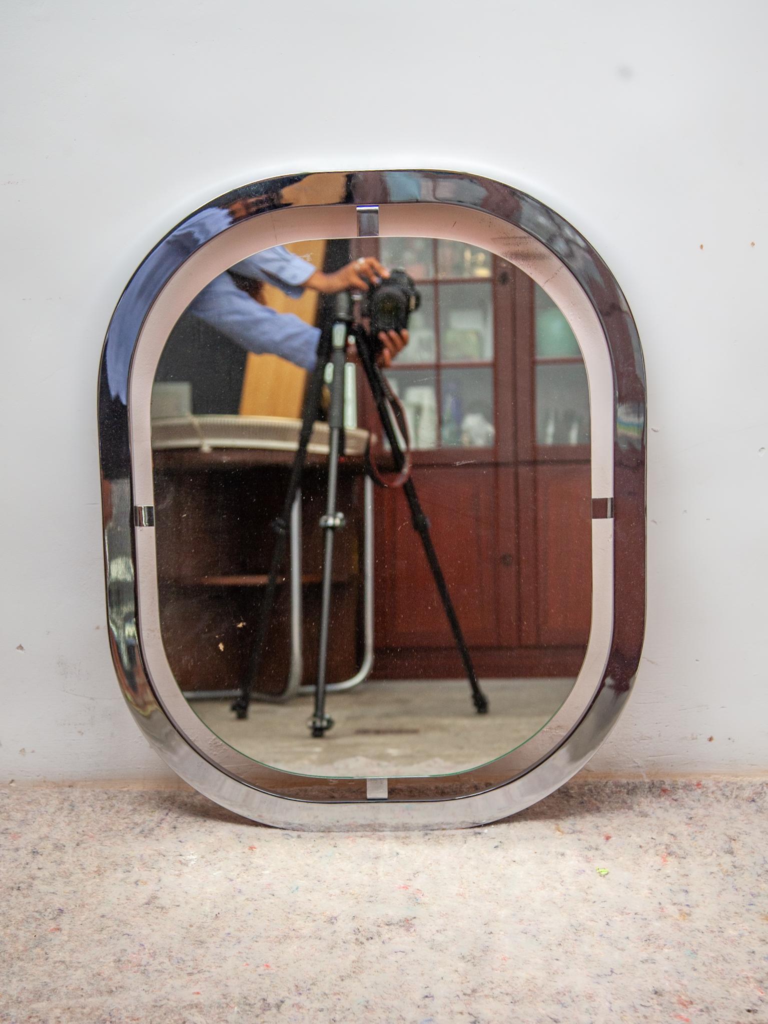 Vintage Chrome Framed Mirror, Belgo Chrome c.1970 Moderno de mediados de siglo en venta