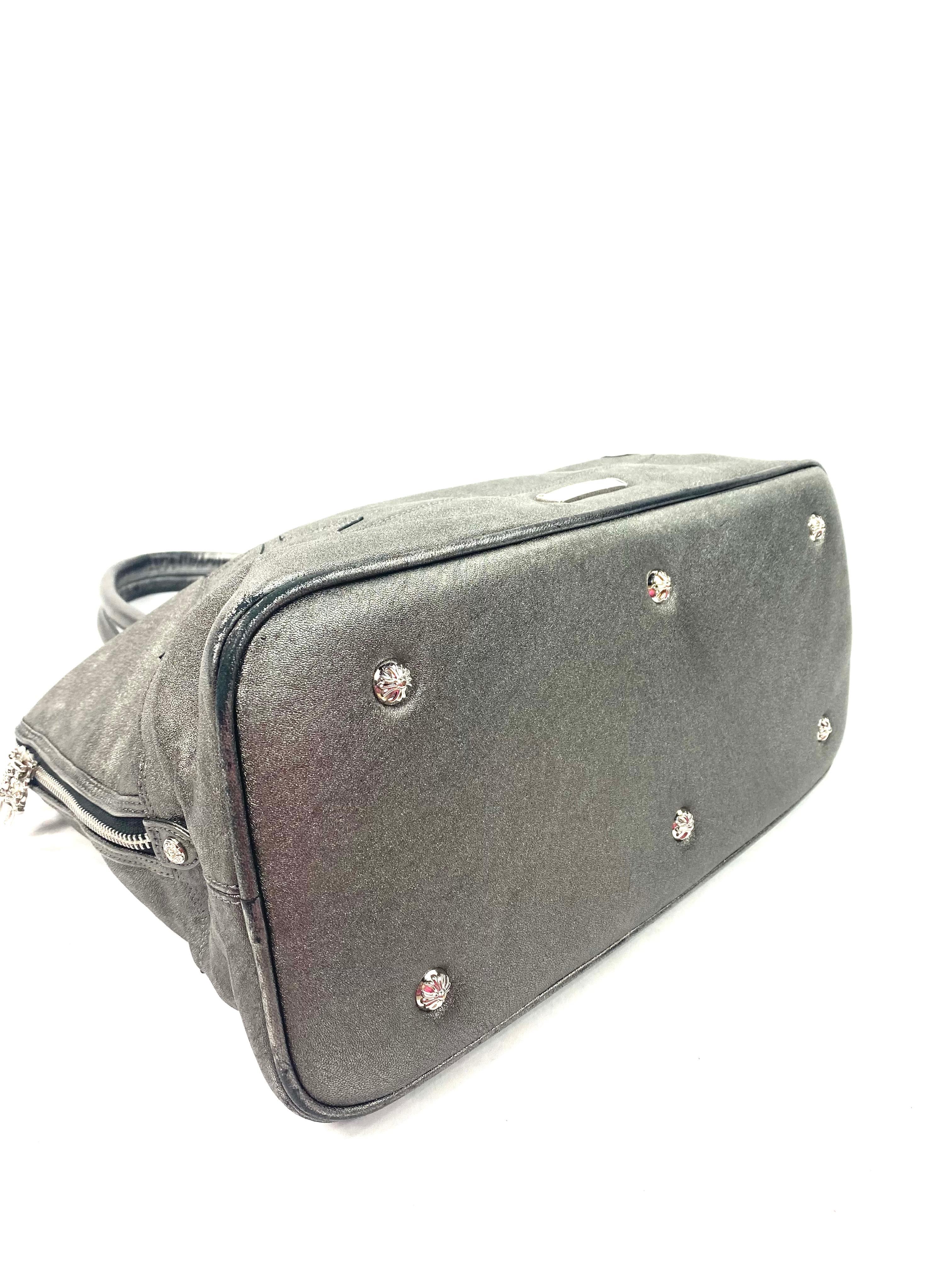 Sac à main fourre-tout vintage chromé en cuir gris avec cœurs en argent sterling 5