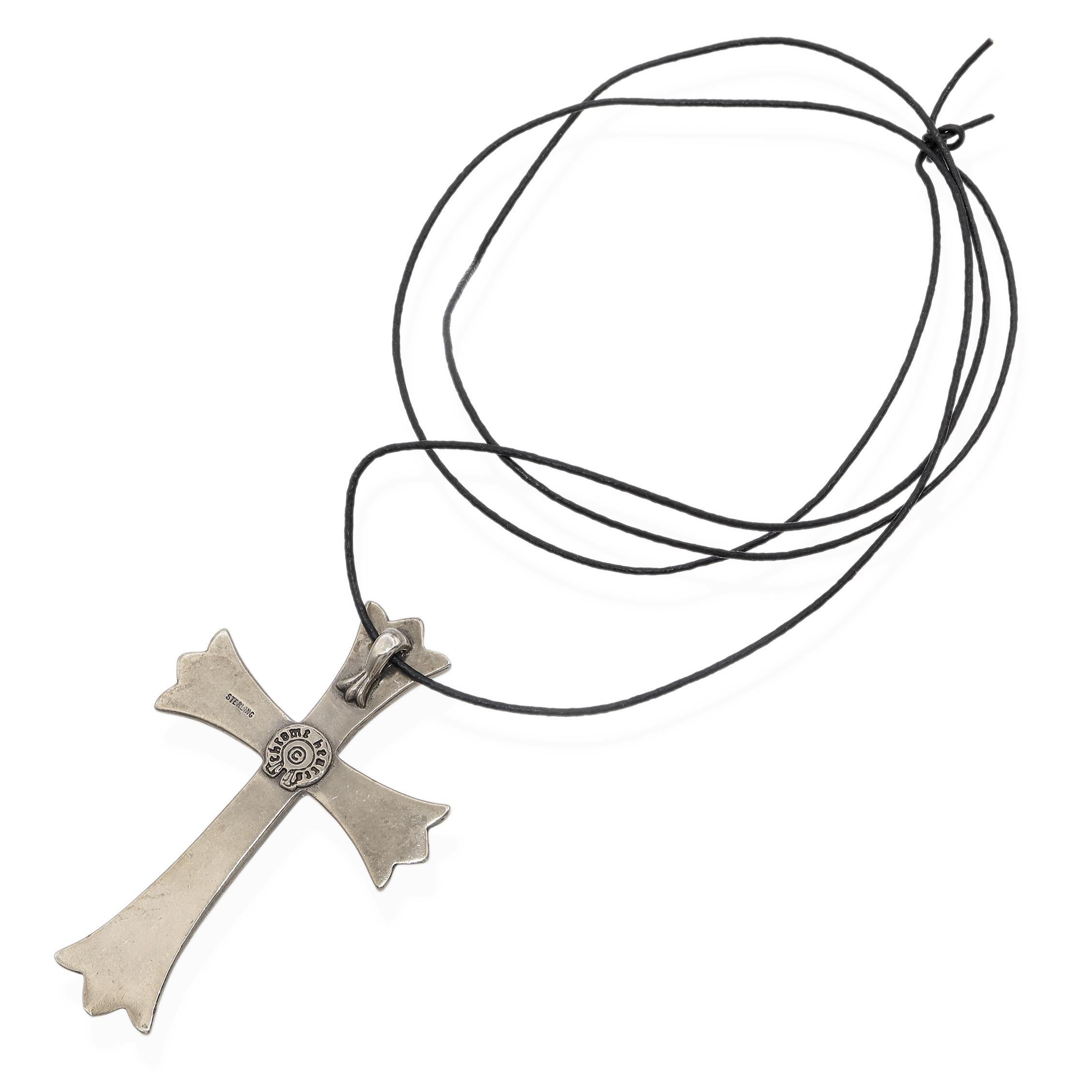 Donna Collana con ciondolo a forma di croce in argento sterling Chrome Hearts d'epoca in vendita