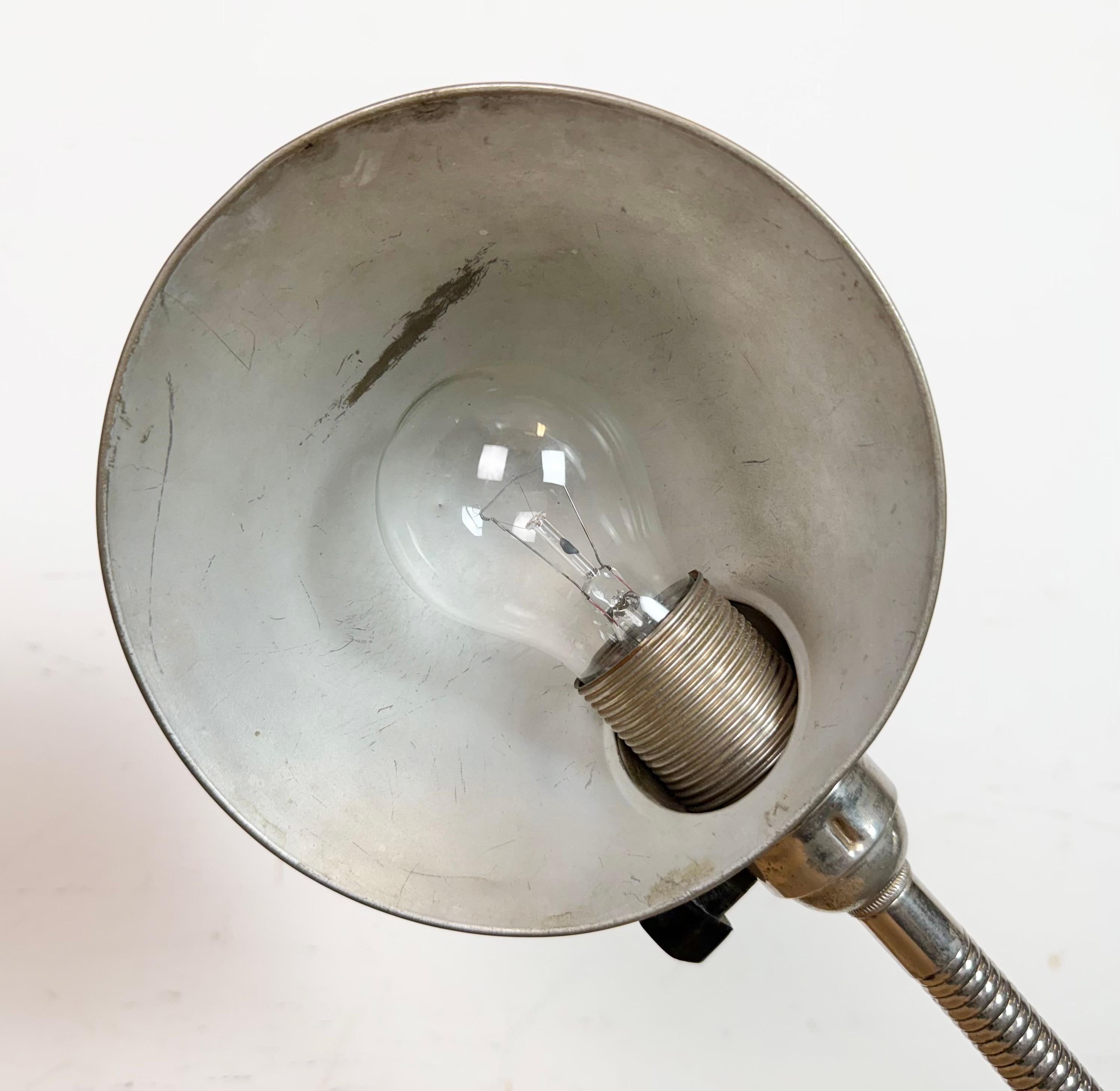 Vintage Chrome Italian Gooseneck Table Lamp, 1950s en vente 3