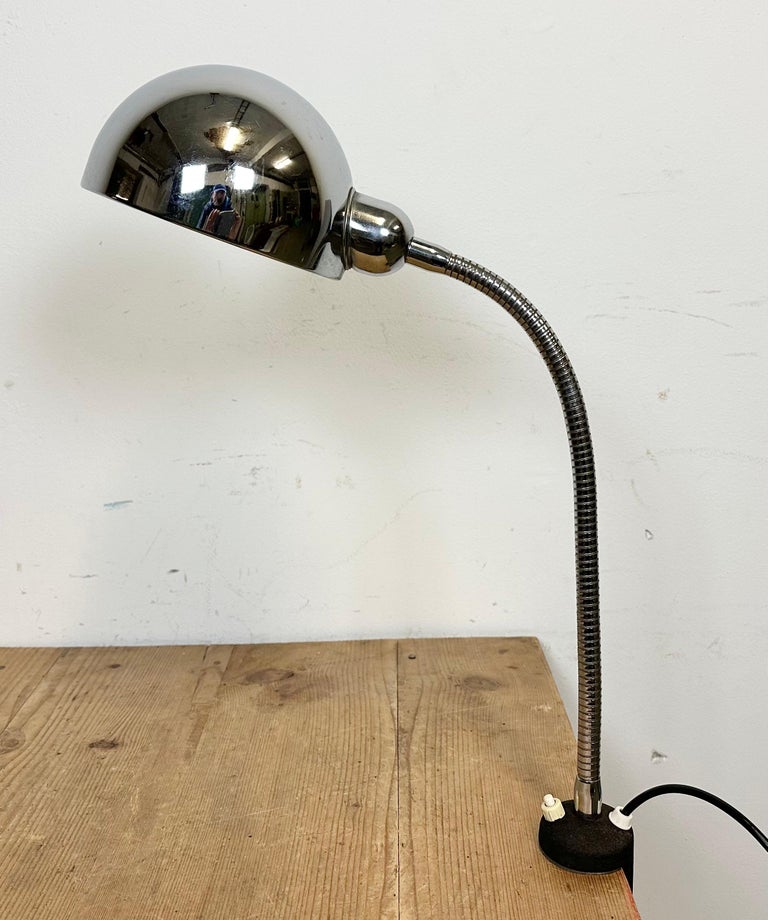 Vintage Chrome Italian Gooseneck Table Lamp, 1960s For Sale at 1stDibs