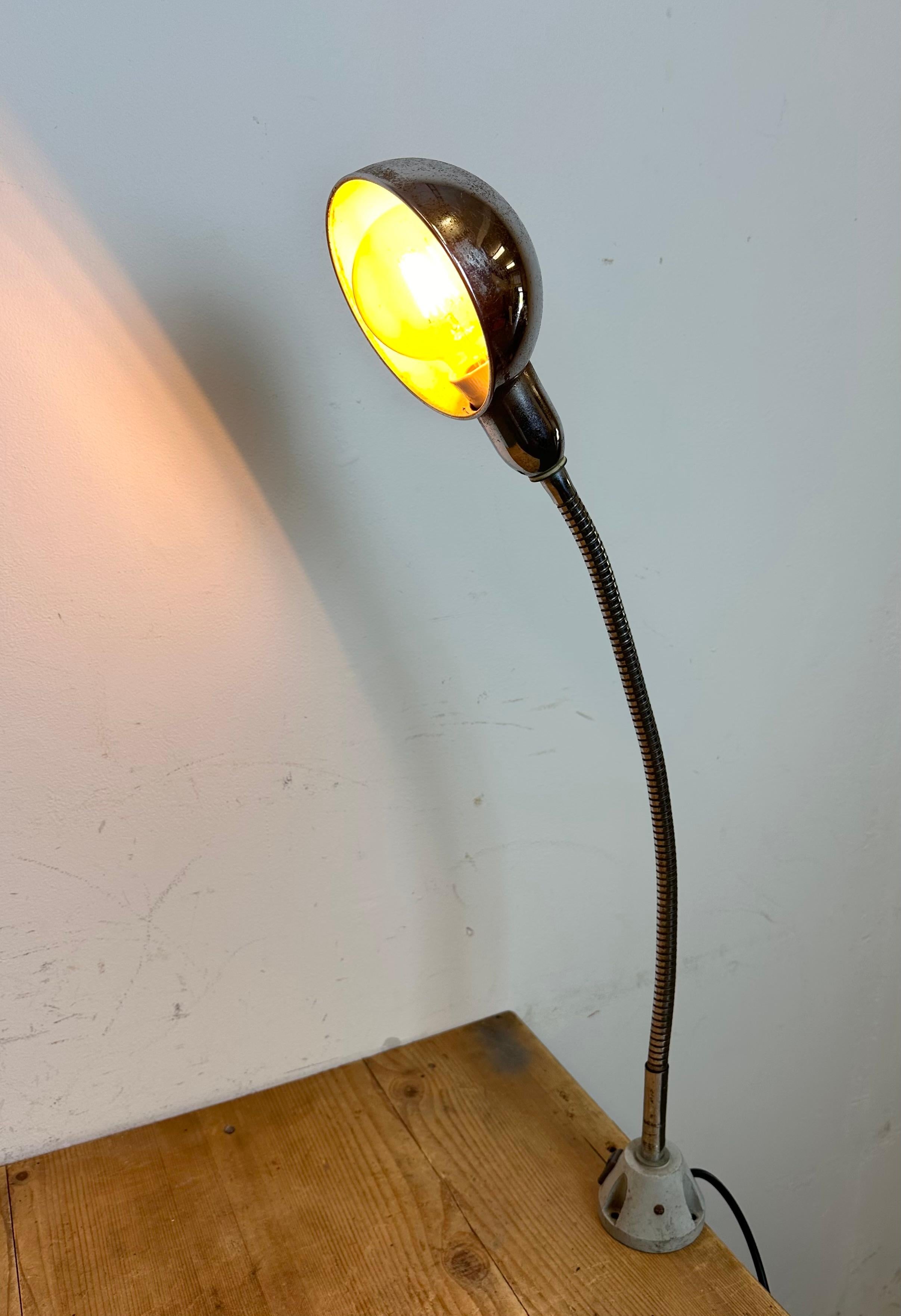 Vintage Chrome Italian Gooseneck Table Lamp, 1960s For Sale 13