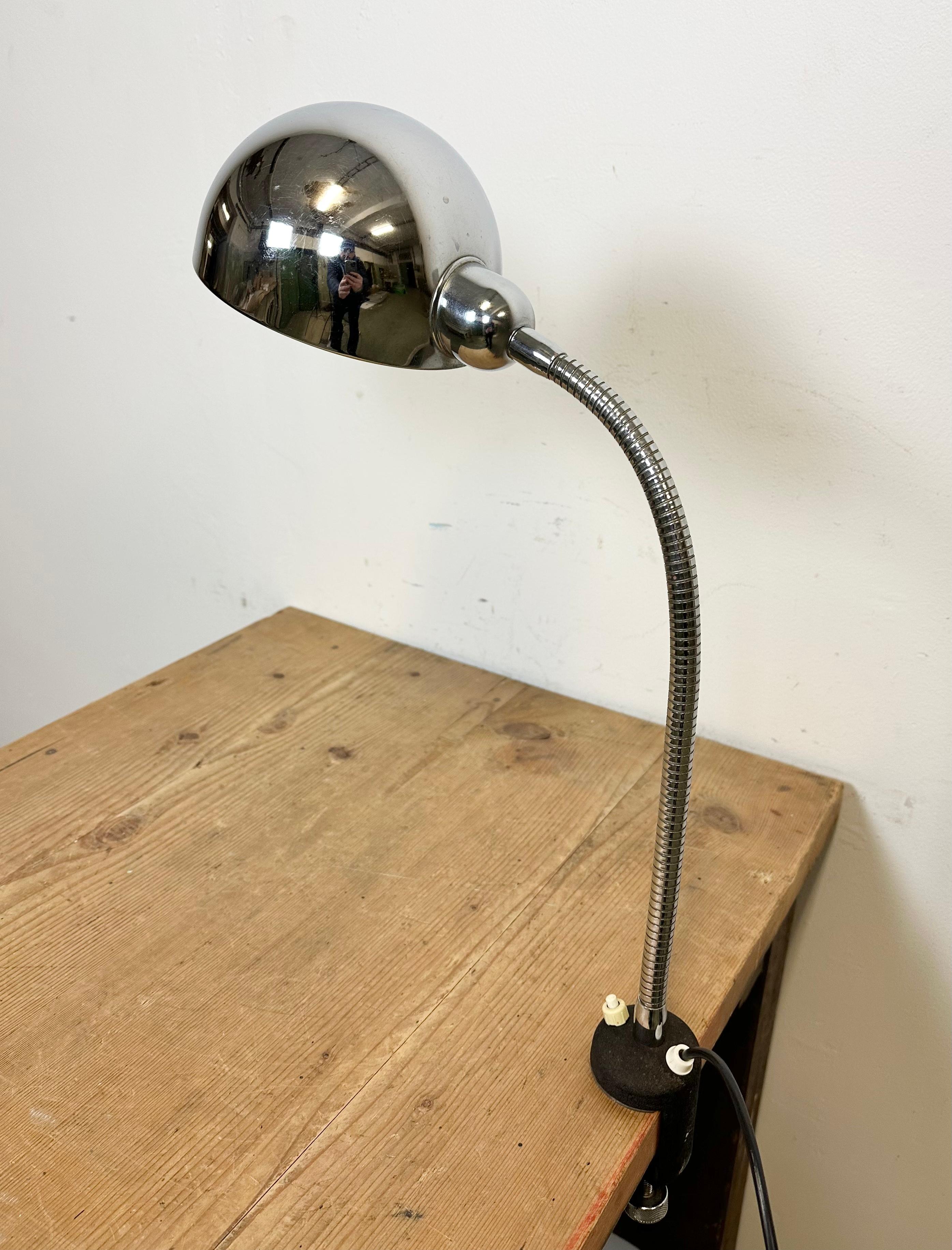 20th Century Vintage Chrome Italian Gooseneck Table Lamp, 1960s For Sale