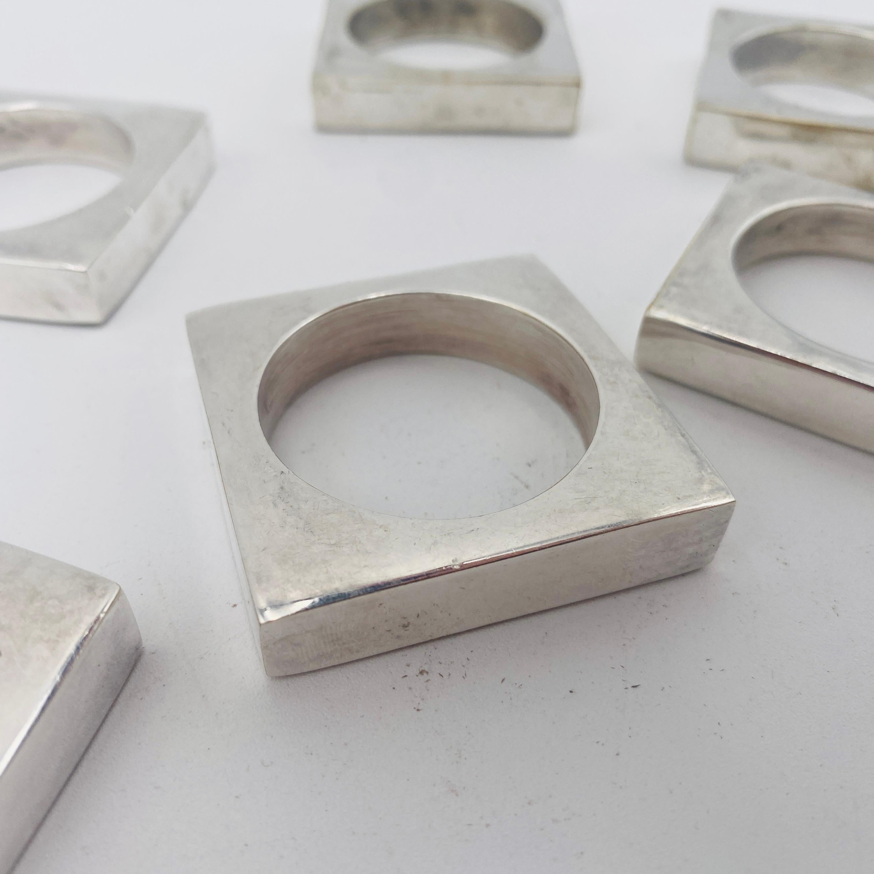 Post-Modern Vintage Chrome Napkin Rings For Sale