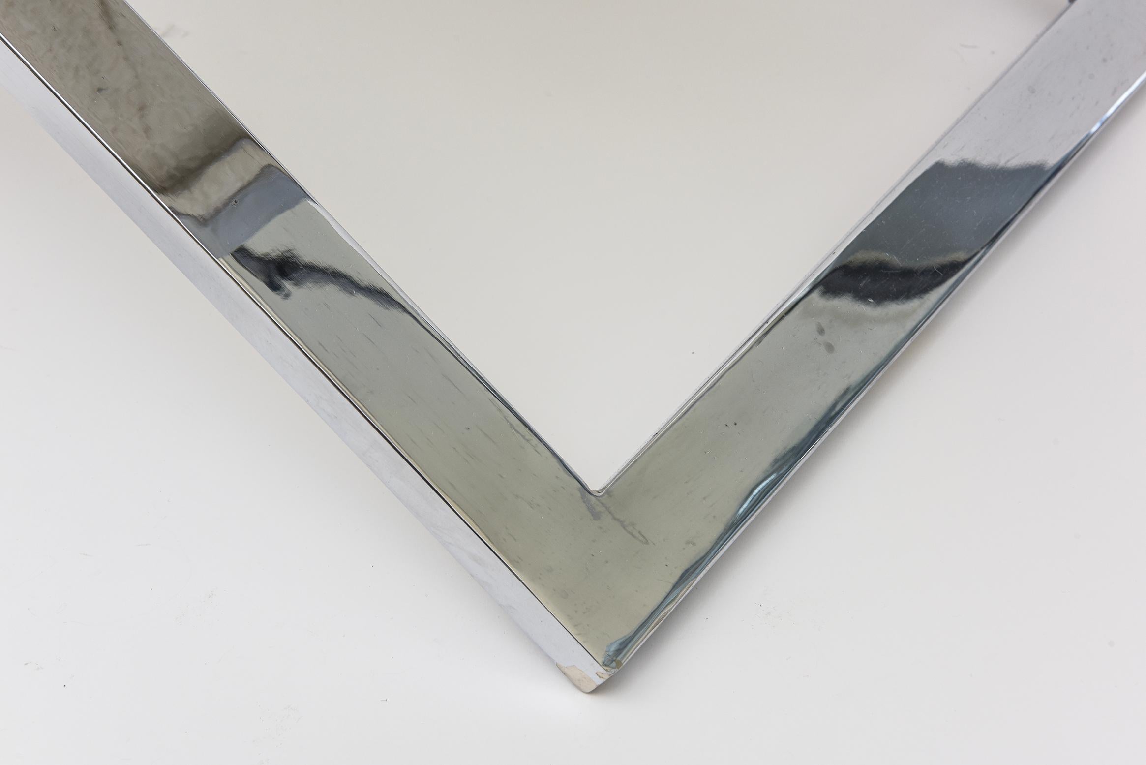 Banc vintage chromé sur acier avec cadre en X et assise tapissée de tissu bouclé blanc en vente 5